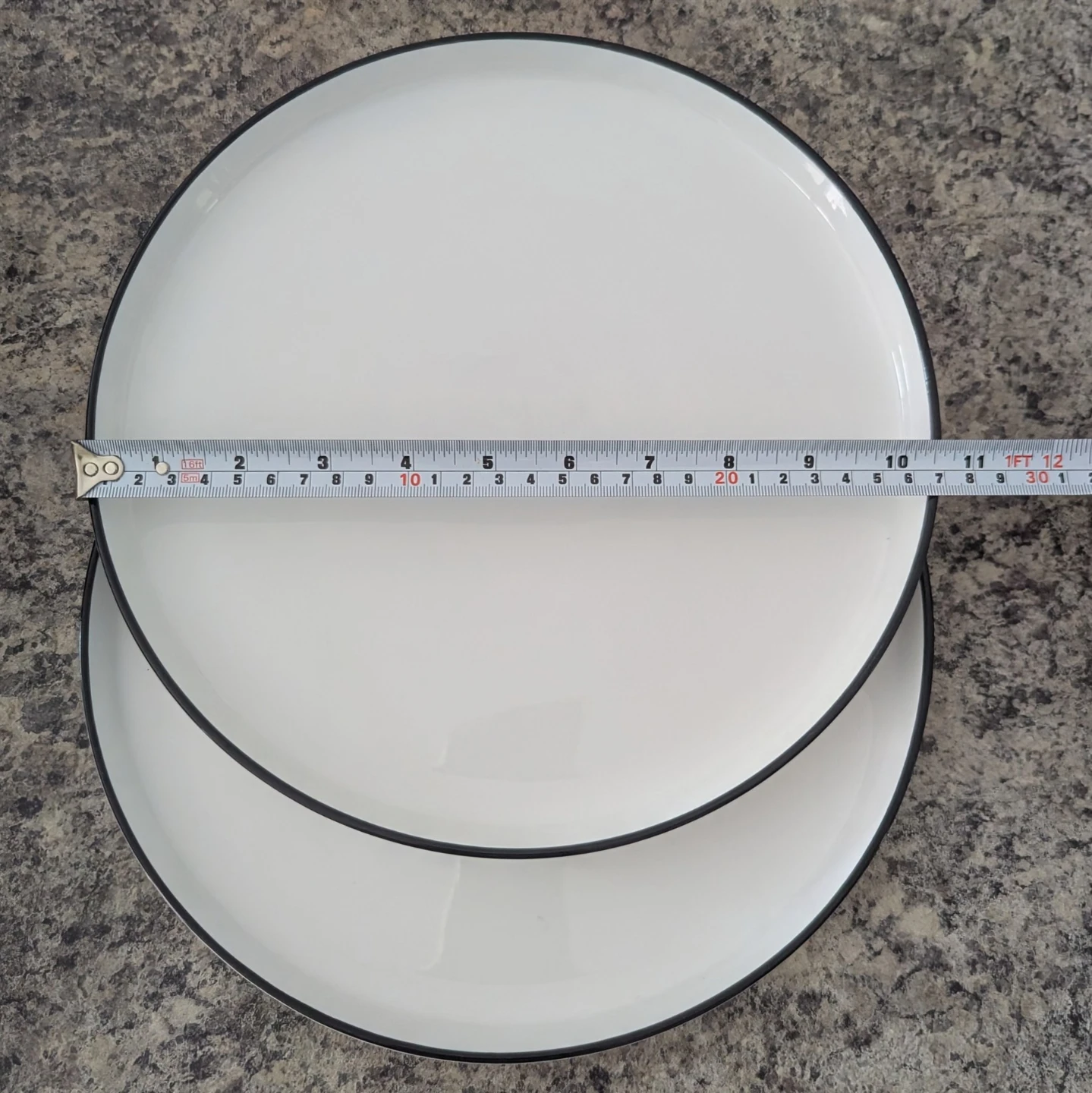 Service Plates / Pizza Plates