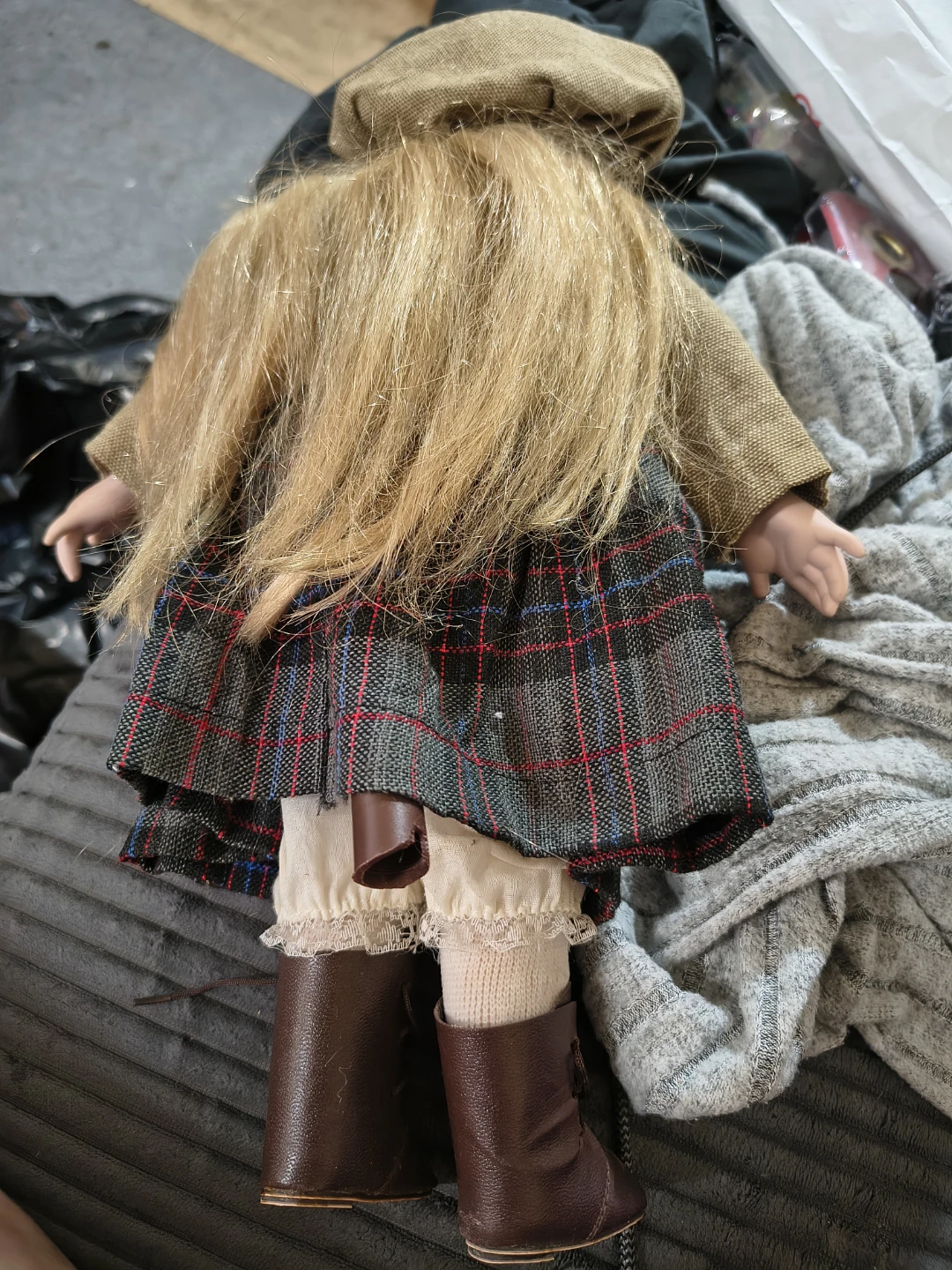 Collectible porcelain Doll with Tartan Skirt and Hat - photo 3