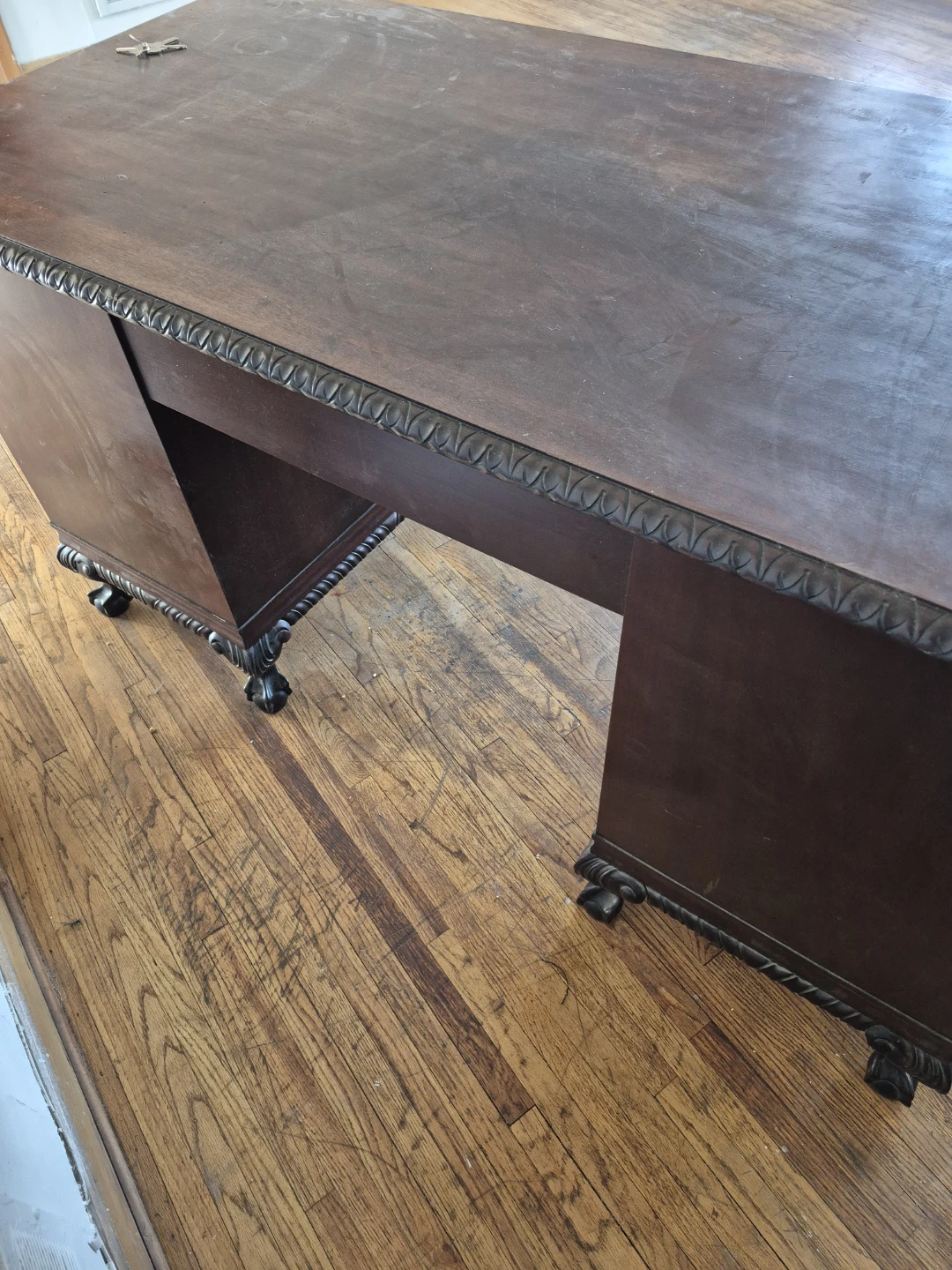 Antique Wooden Desk with Claw Feet - photo 3