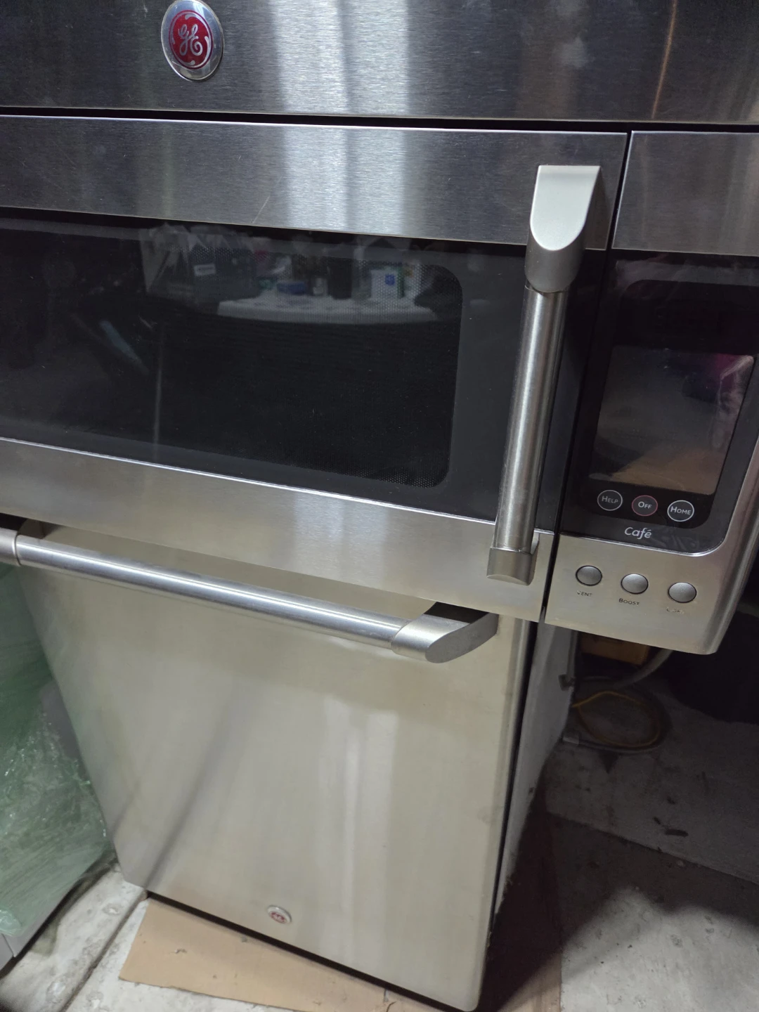GE Cafe Microwave
