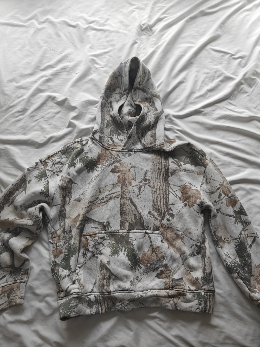 Hollister camo hoodie, boxy fit