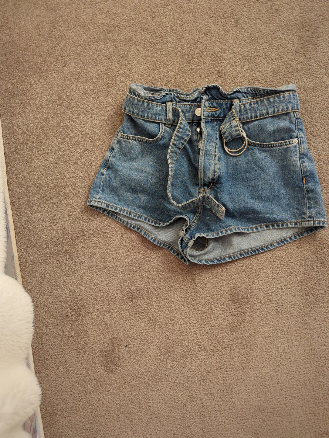 H&M Denim Paperbag Shorts with Belt - photo 3
