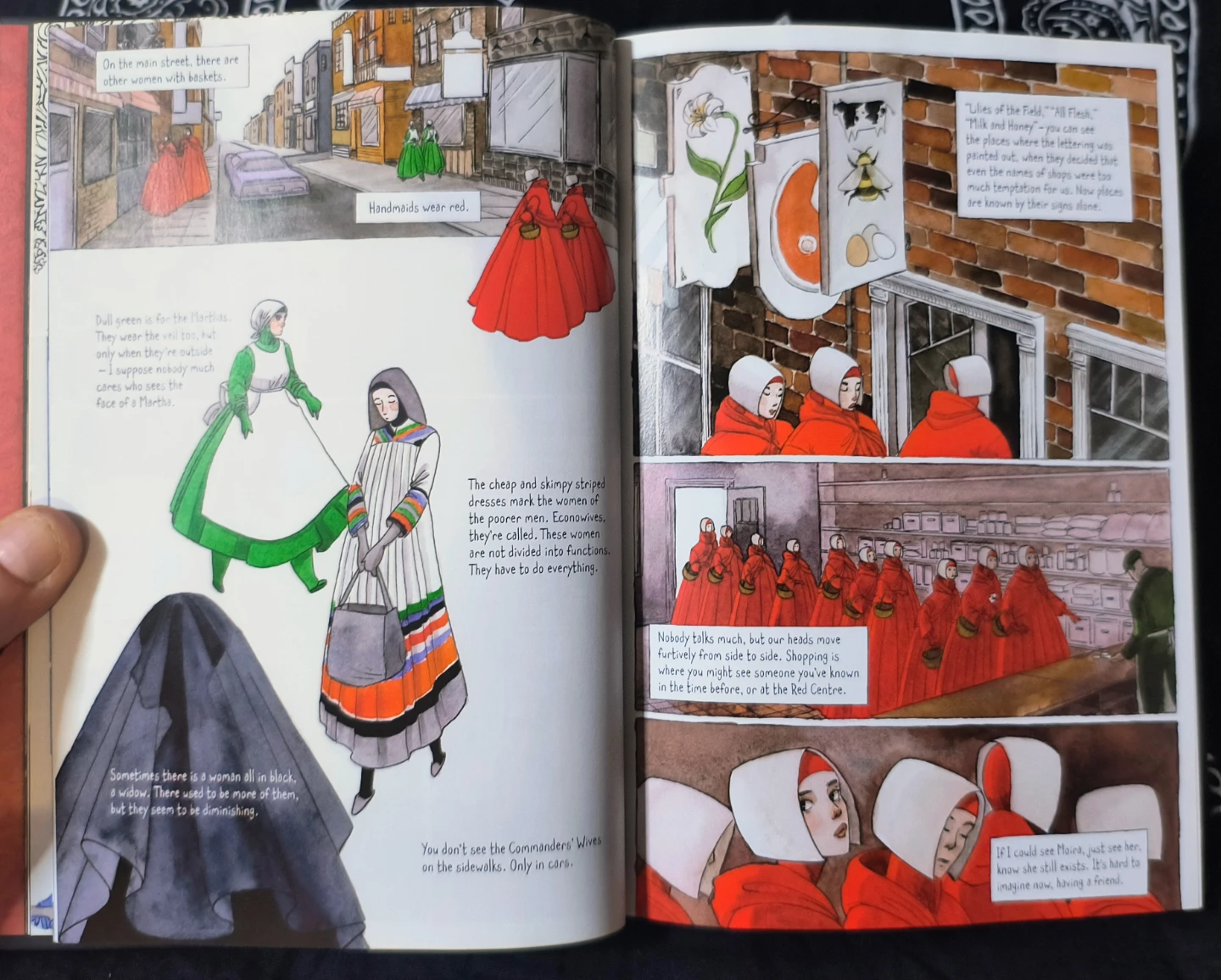 The Handmaid's Tale: The Graphic Novel by Margaret Atwood - photo 4