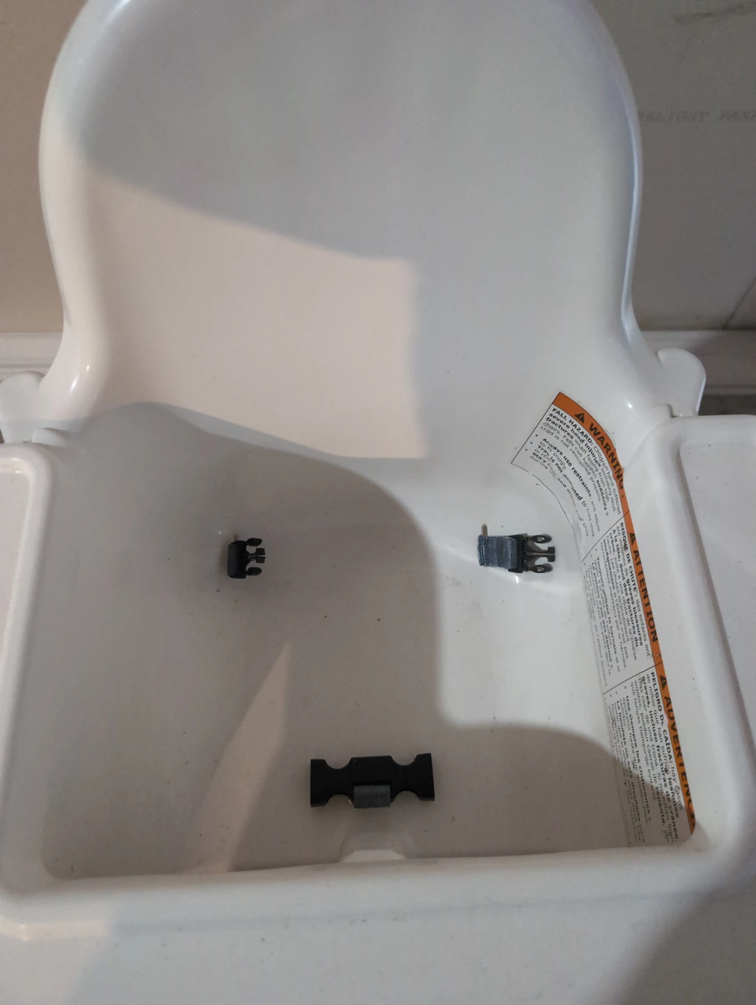 White Plastic High Chair - photo 2