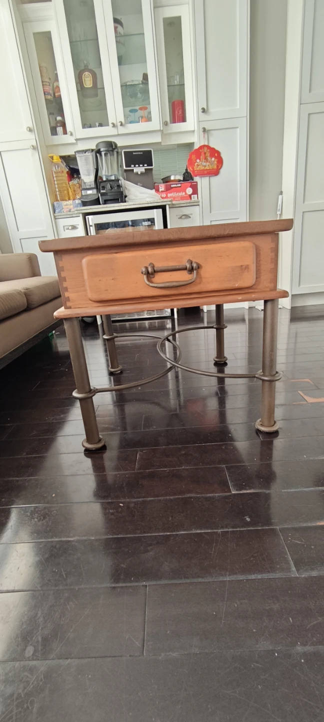 Wooden side table with drawer - photo 2