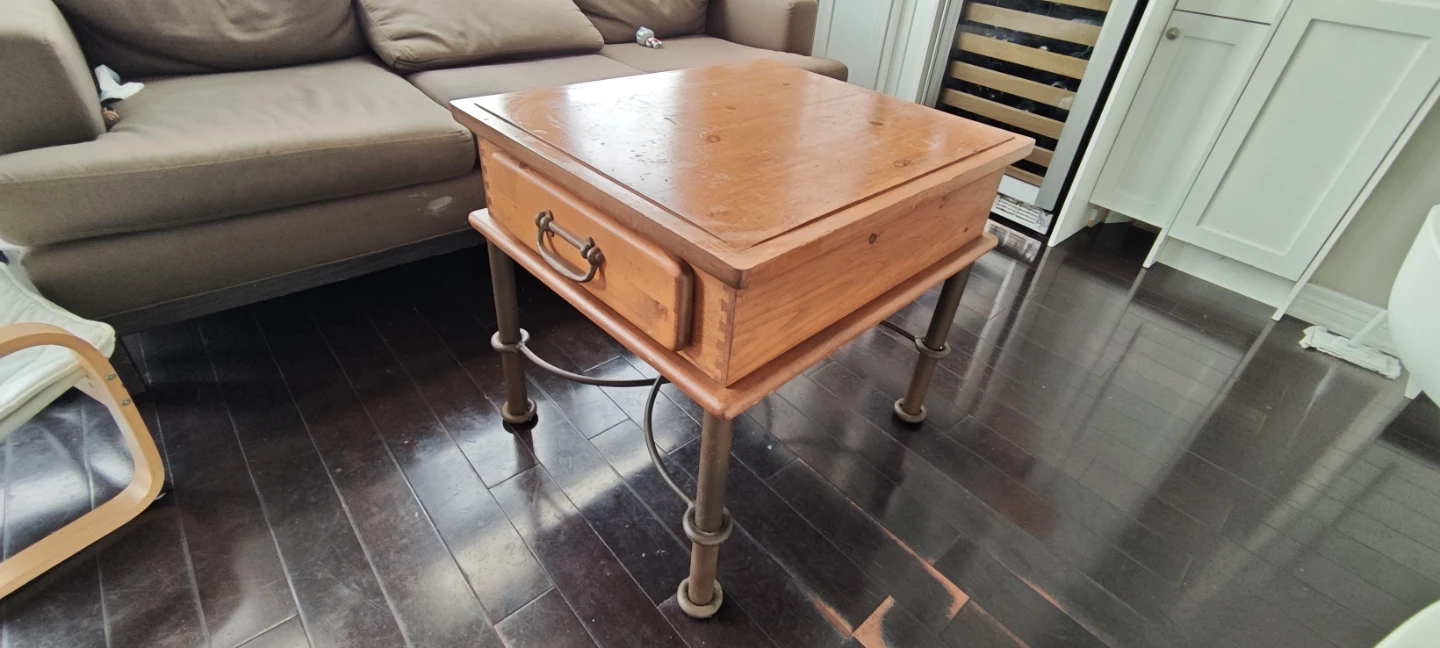 Wooden side table with drawer - photo 3