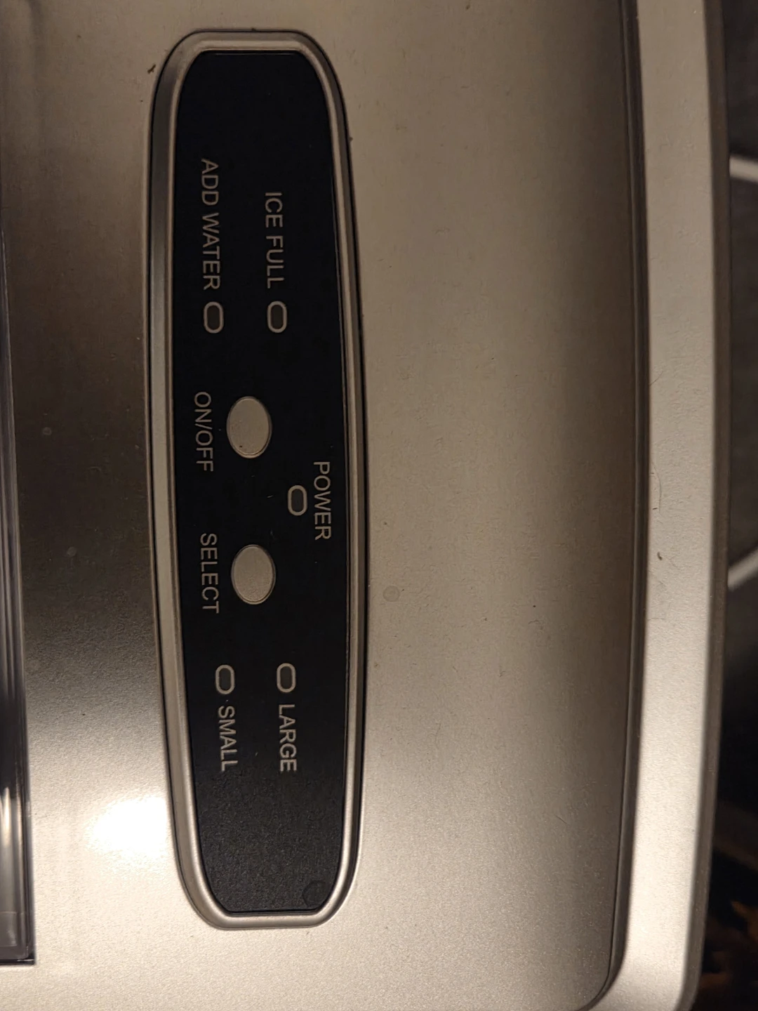 Insignia Portable Ice Maker - photo 2