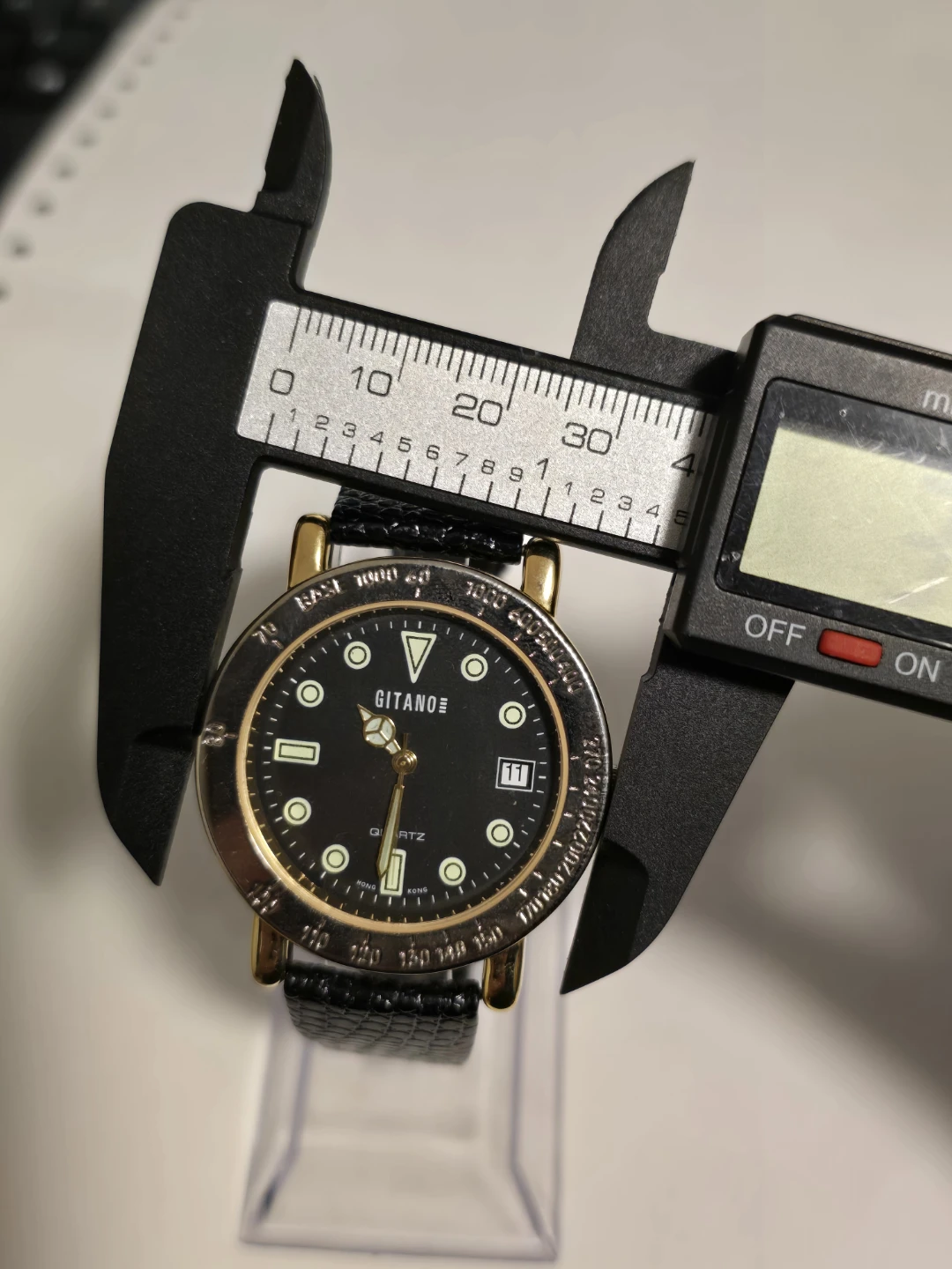 Gitano 37mm Men's Quartz Watch - photo 4