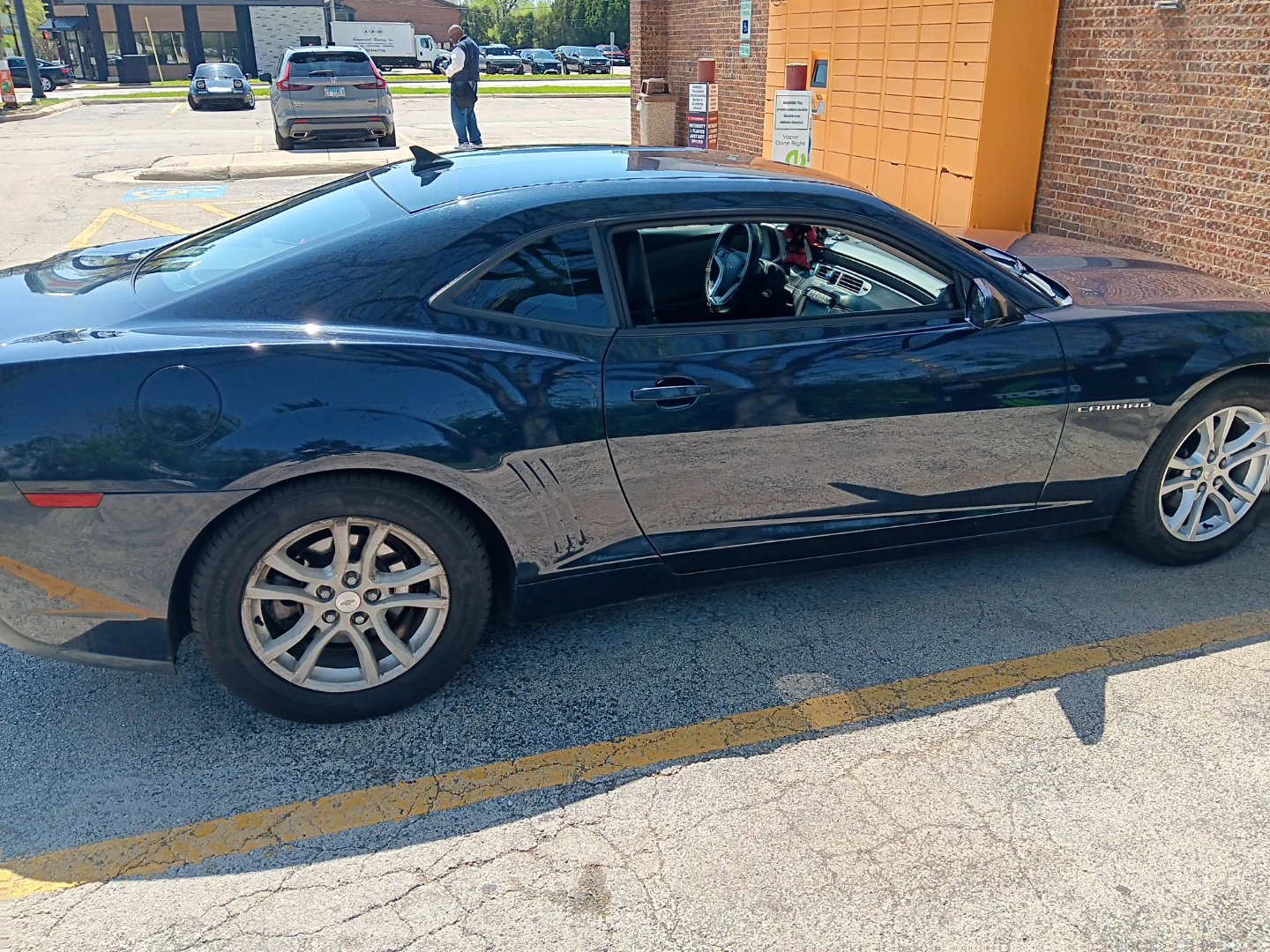 Chevrolet Camaro Coupe - photo 2