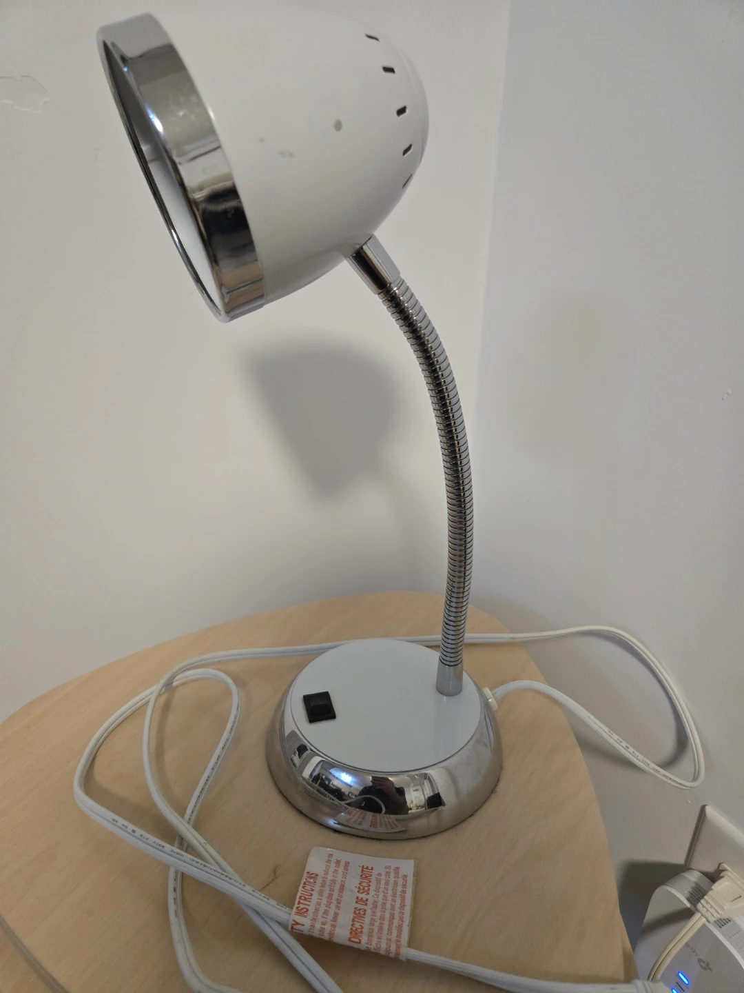 White Gooseneck Desk Lamp