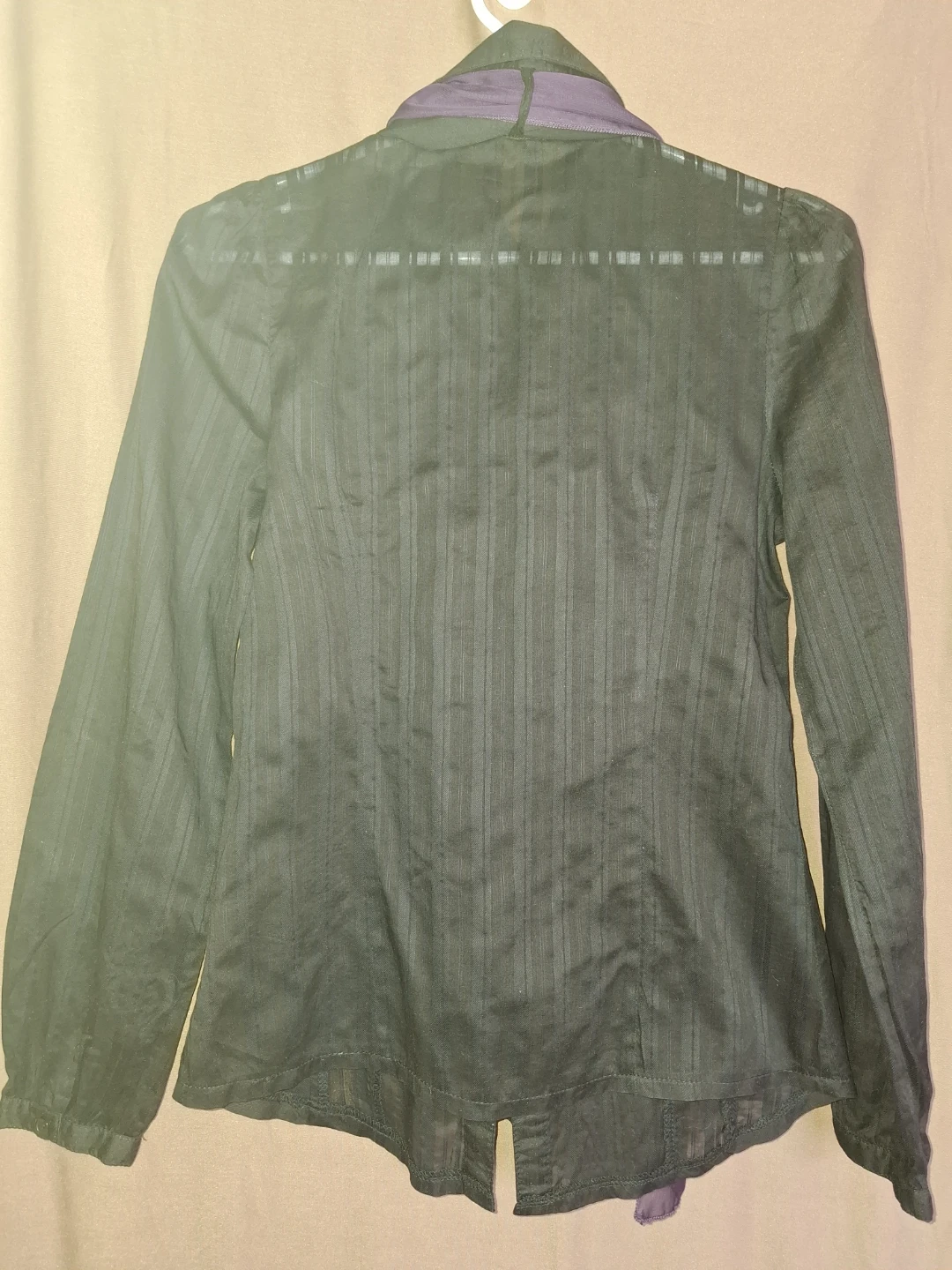 Vintage  Blouse – Shadow Stripe Jacquard with Contrast Bow - photo 3
