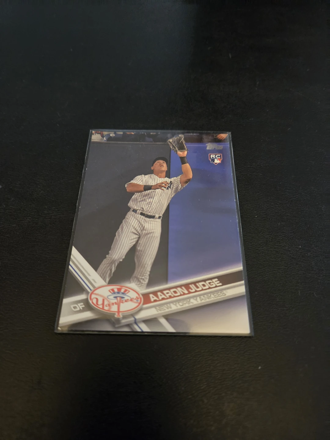 Arron Judge ROOKIE CARD VERY RARE AND VALUABLE!!!!!!