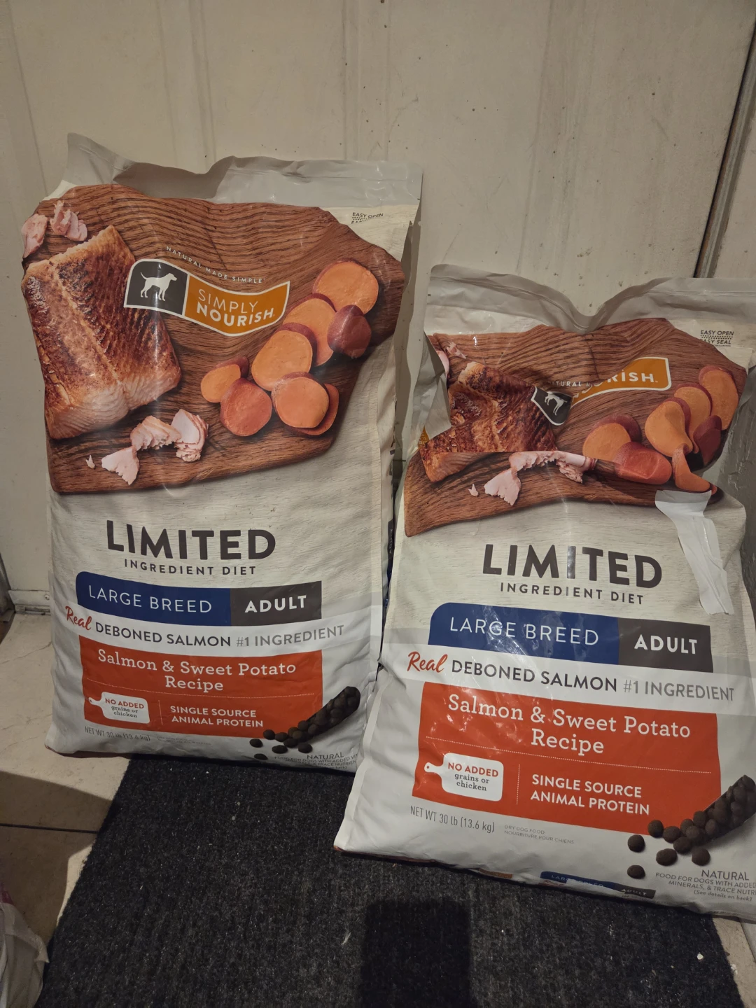 Simply Nourish Dog Food - Salmon & Sweet Potato
