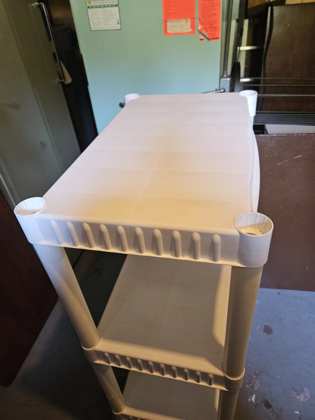 4-Tier White Plastic Shelving Unit - photo 4