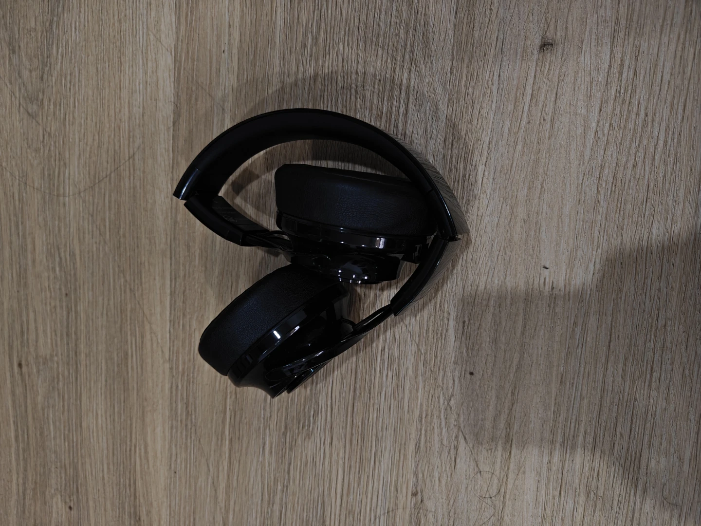 BENGOO Wireless Headphones with Case - photo 2
