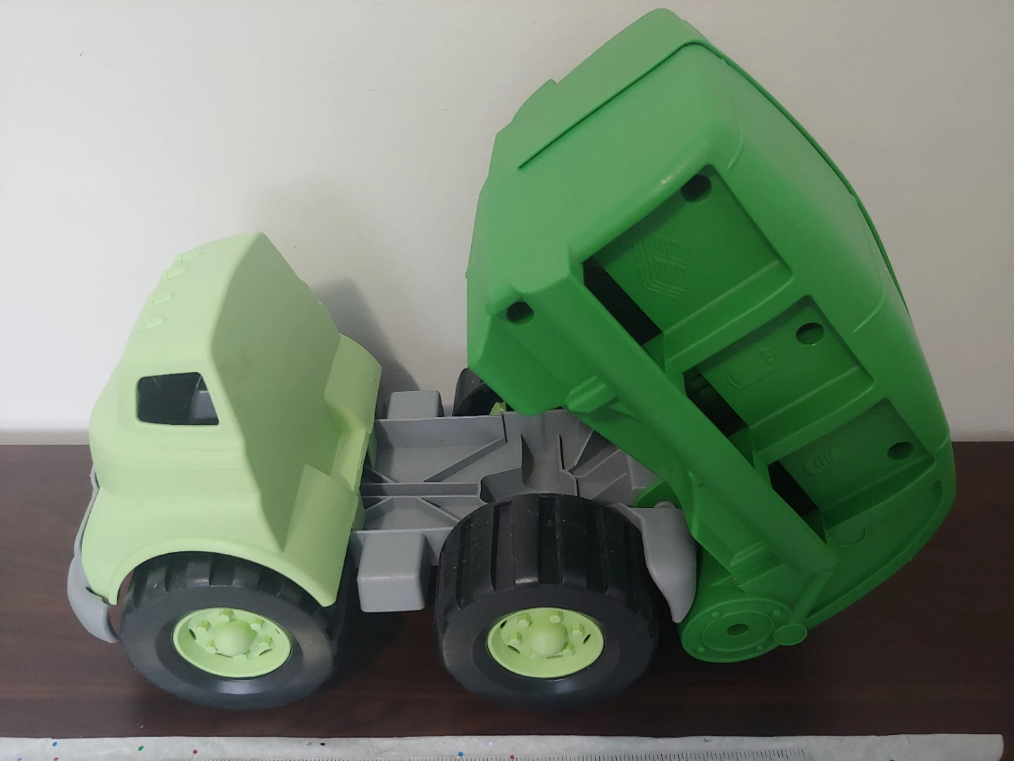 Green Toys Recycling Truck 🌱 - photo 4