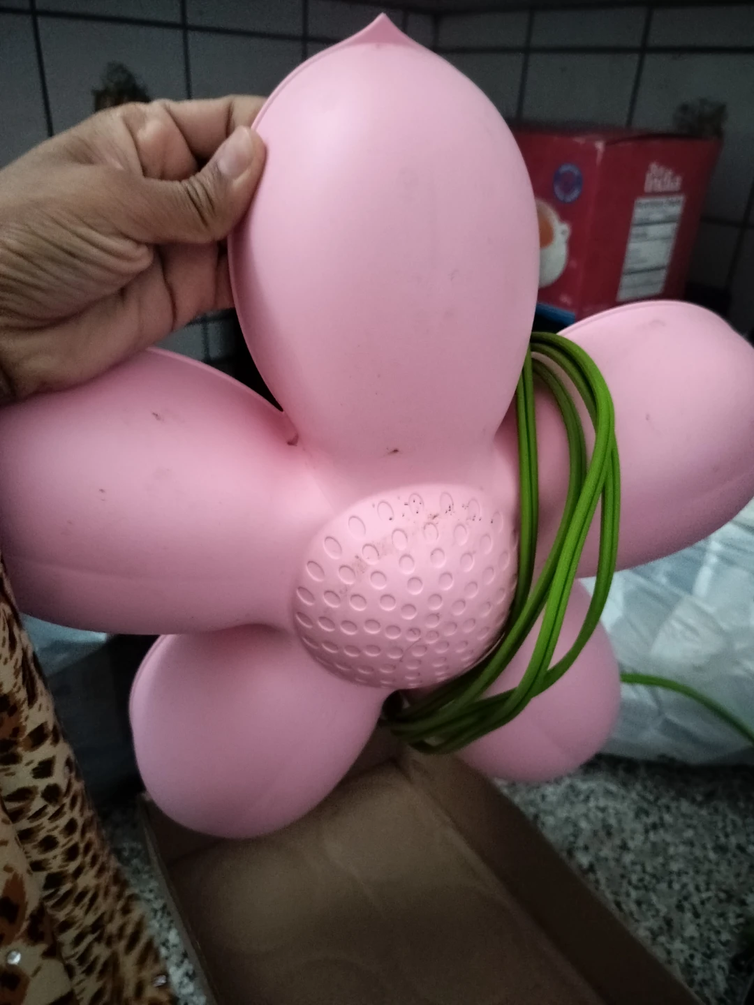 Pink flower shaped Novelty Lamp