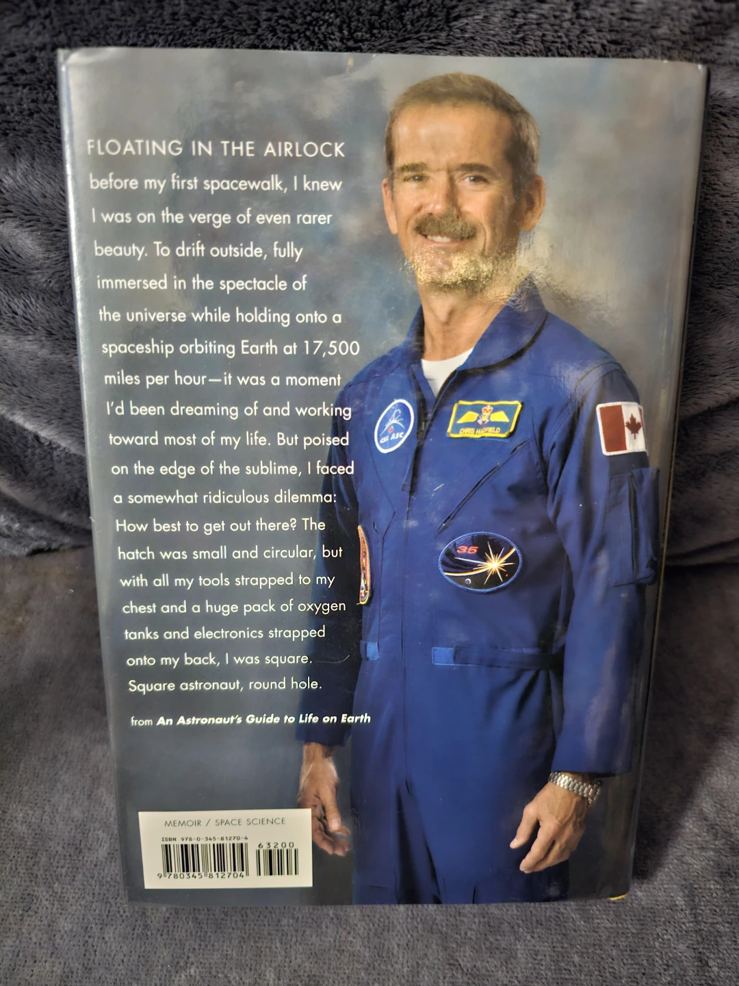 An Astronaut's Guide to Life on Earth by Chris Hadfield - photo 3