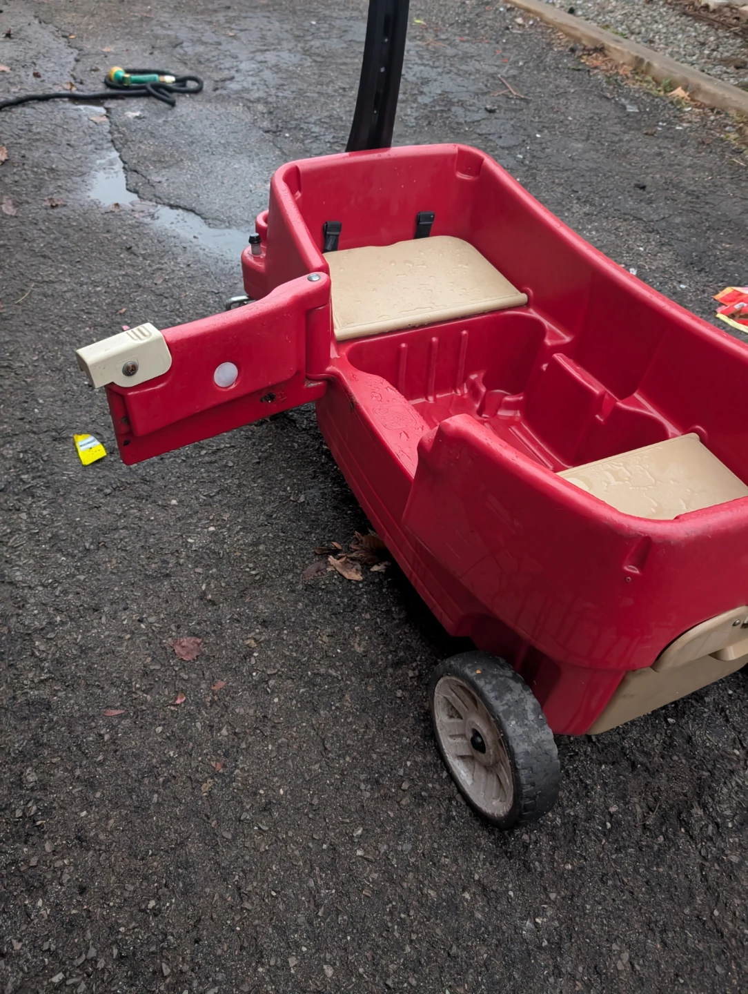 Step2 Red Wagon with Seats - photo 3