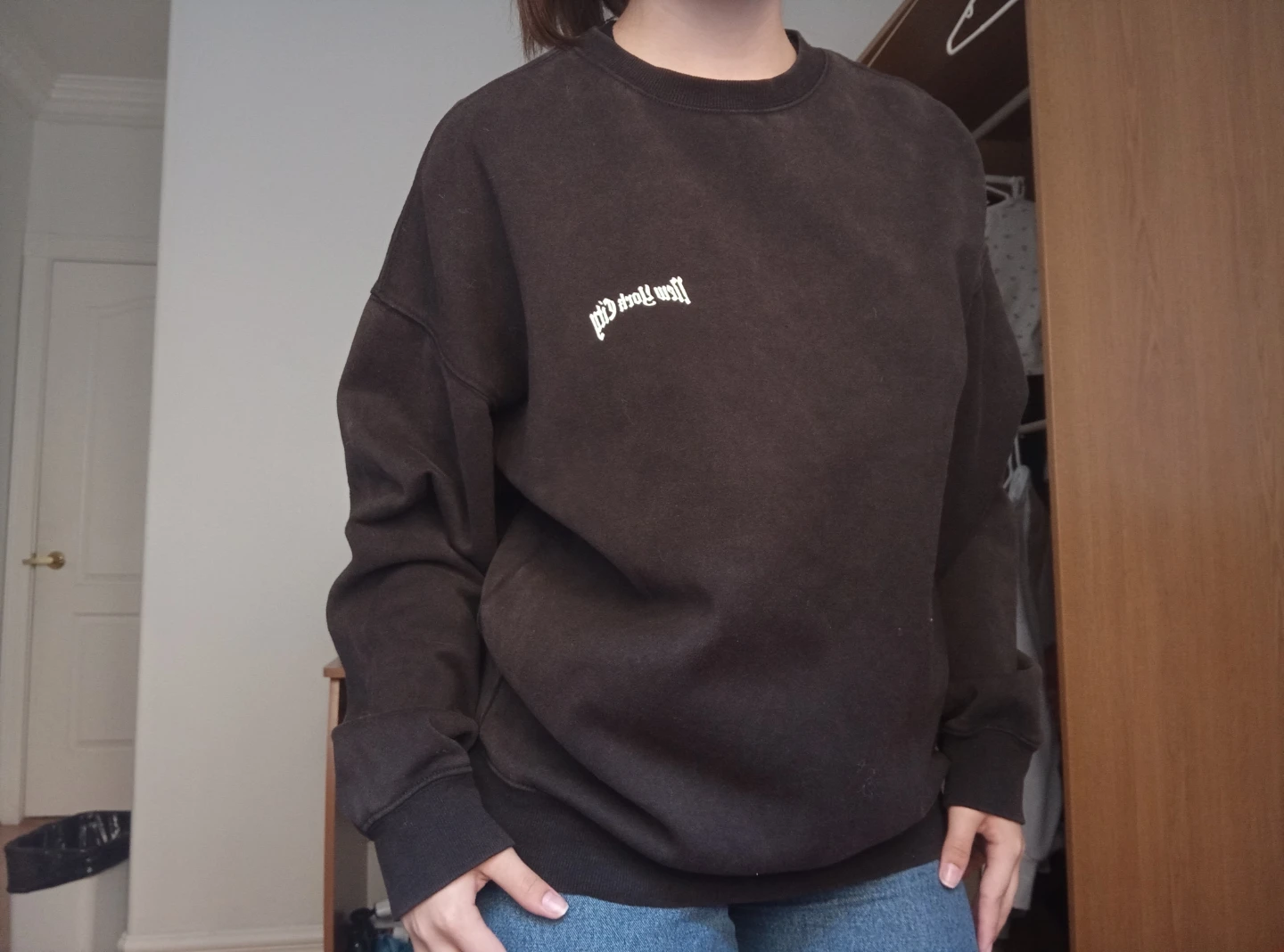 H&M New York City Graphic Crewneck Sweatshirt
