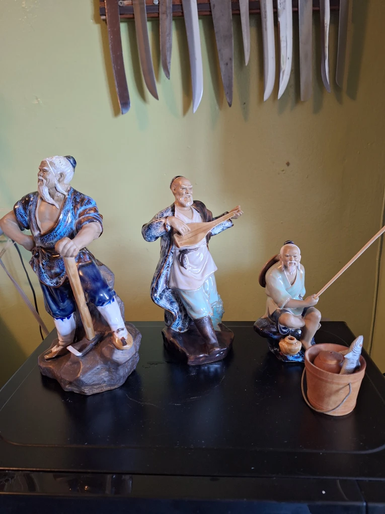 Set of 3 Vintage Ceramic Figurines - Fisherman, Musician, Worker - photo 2