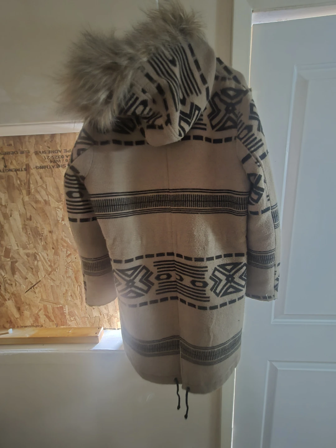 Men's Patterned Parka with Faux Fur Hood - photo 2