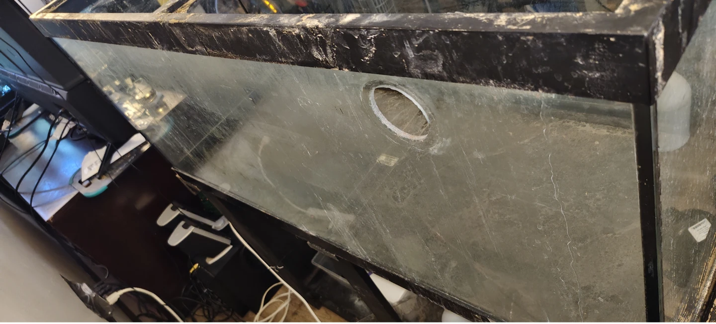 70-gallon aquarium + stand (with drilled hole for bulkhead)