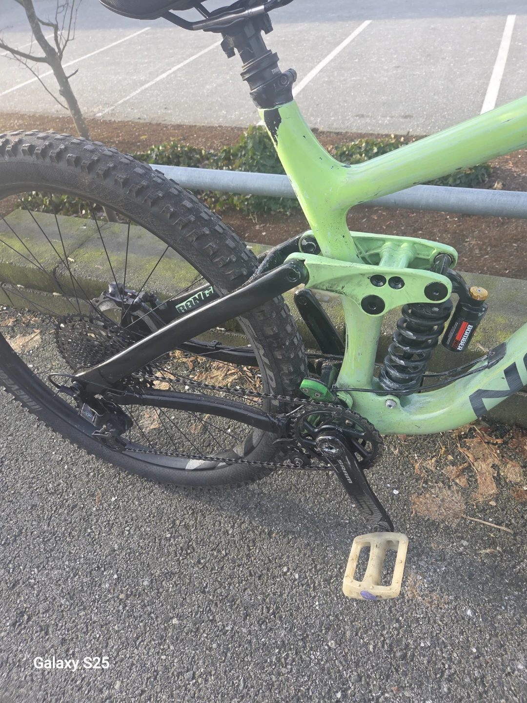 Norco Carbon Fiber Full Suspension Mountain Bike - photo 2