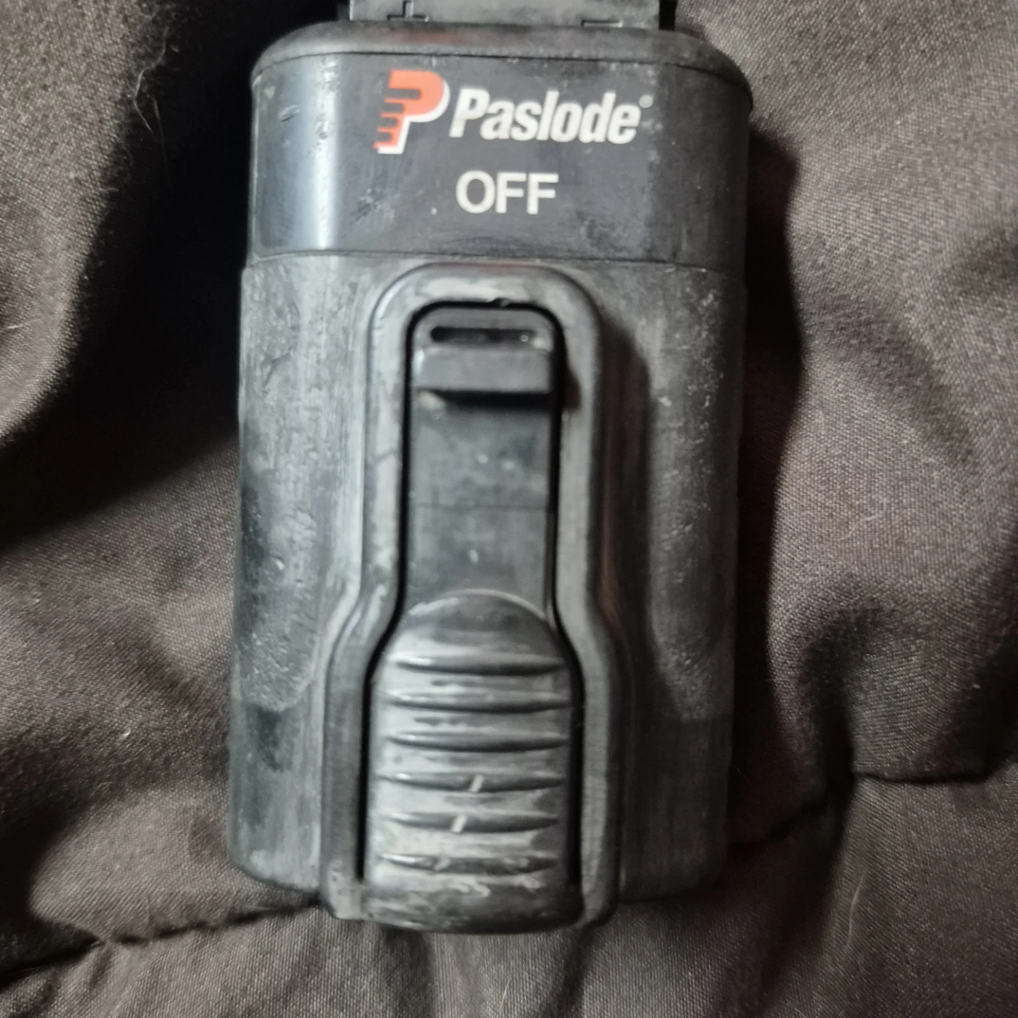Paslode Fuel Cells and Batteries