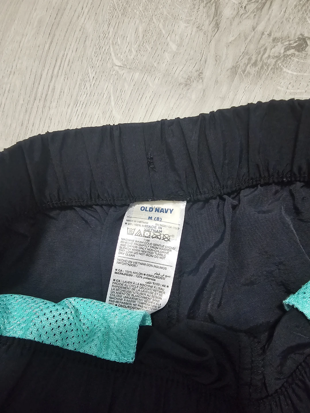 Old Navy Girls Rash Guard and Shorts Set - photo 5