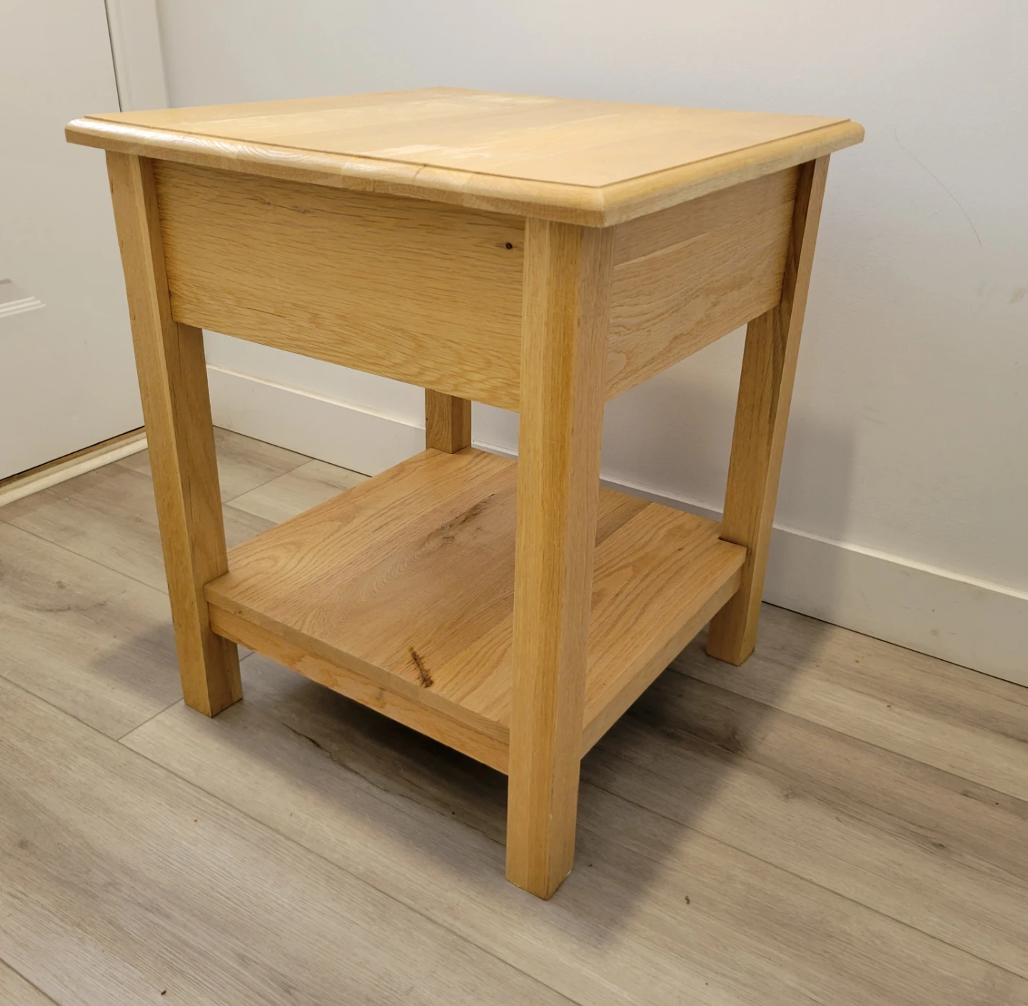 Very Nice Wooden End Table with Shelf.