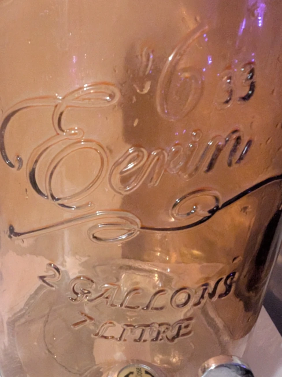 Old Fashioned 6 1/3 Gallon Drink Dispenser - photo 2