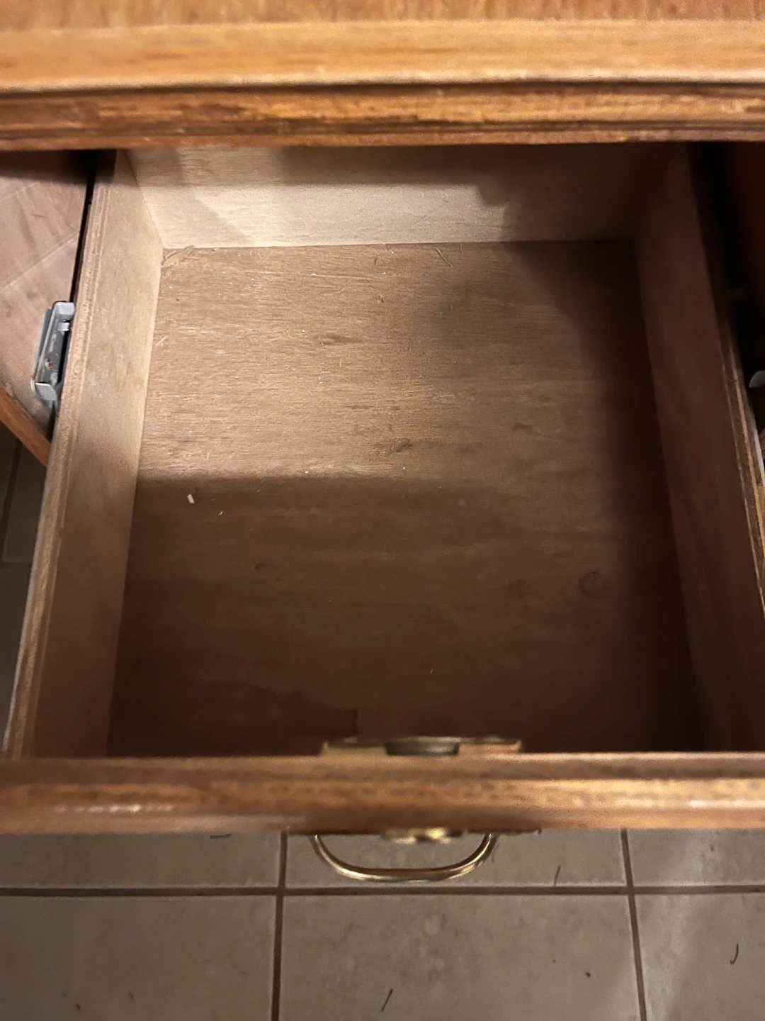 Oak Wood Two-Drawer Filing Cabinet - photo 2