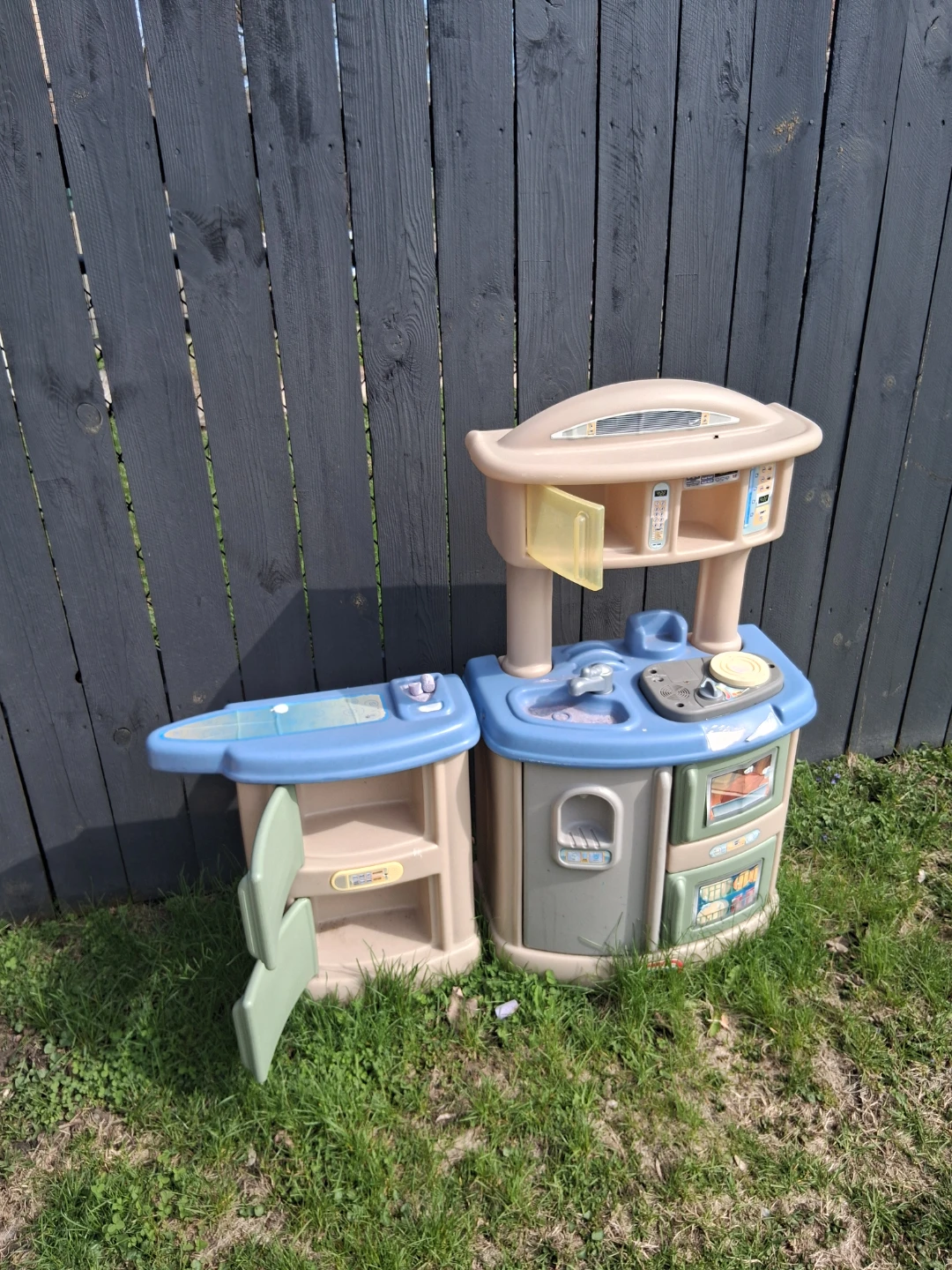 Little Tikes Super Chef Kitchen