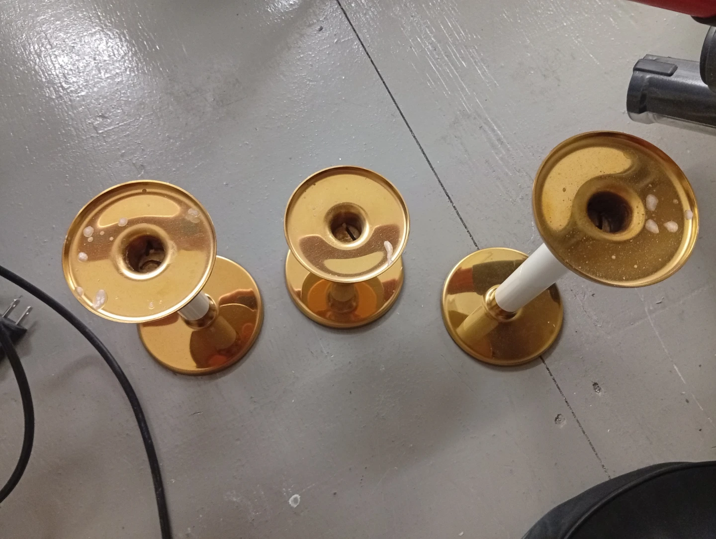 Gold and White Candlesticks (Set of 3)