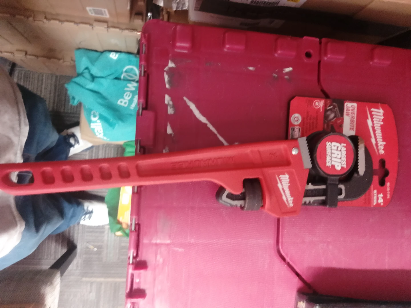 Milwaukee 14" Pipe Wrench