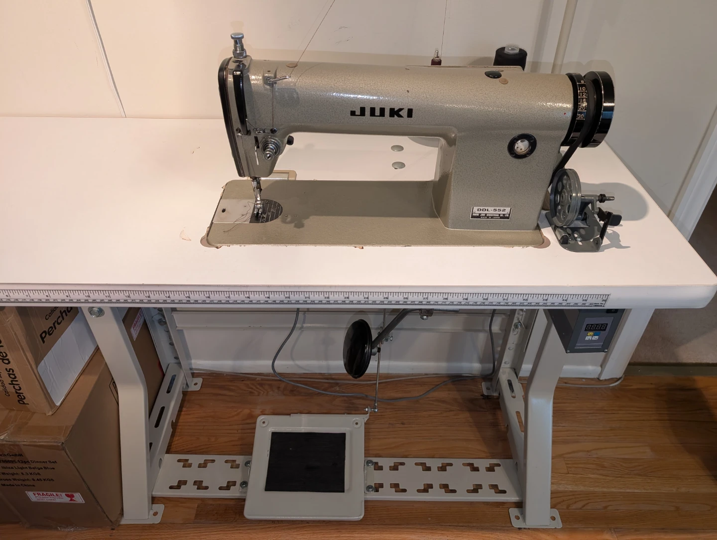 JUKI DDL-552 Industrial Sewing Machine - photo 2