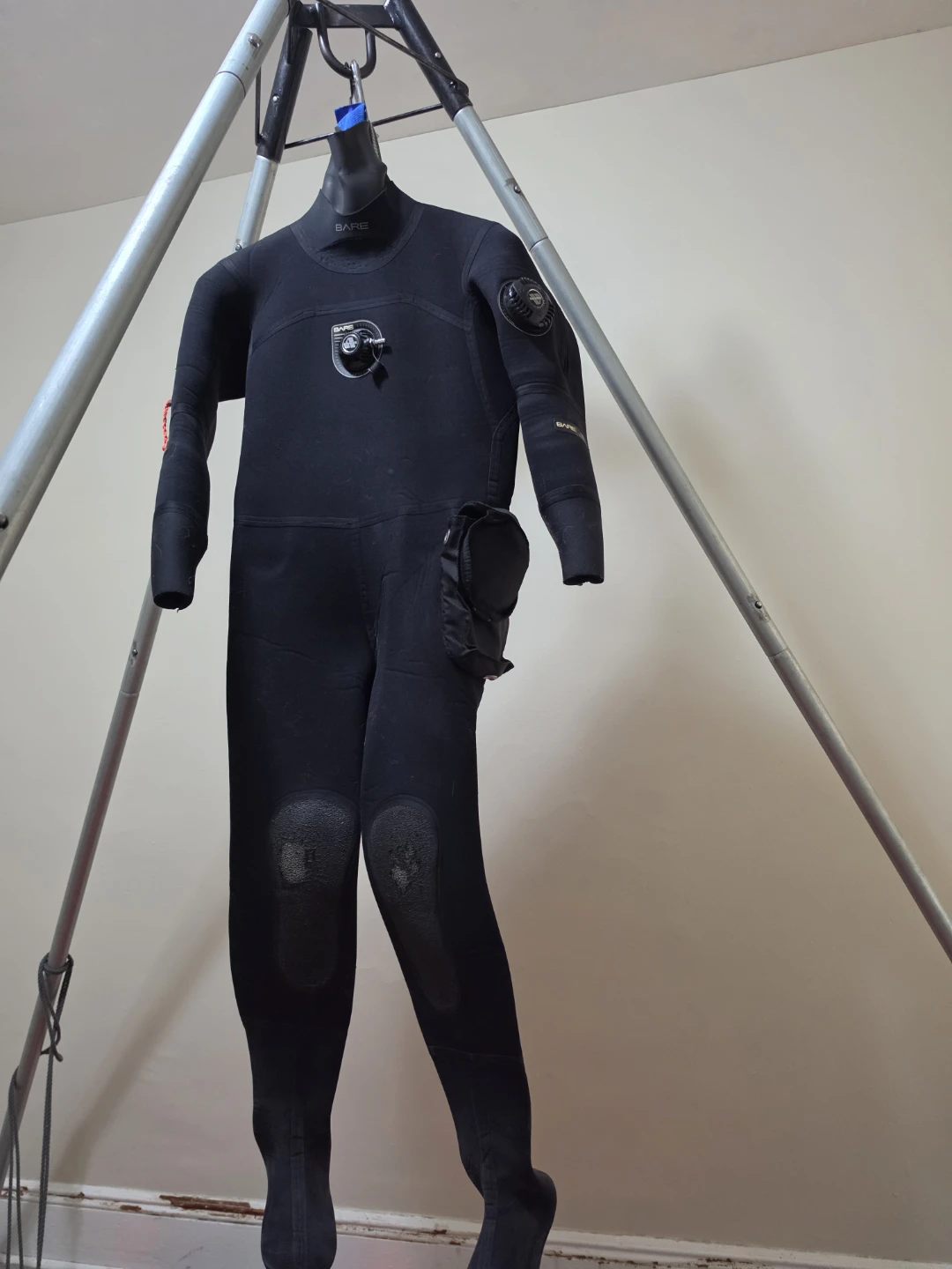 Bare D6 Neoprene Drysuit