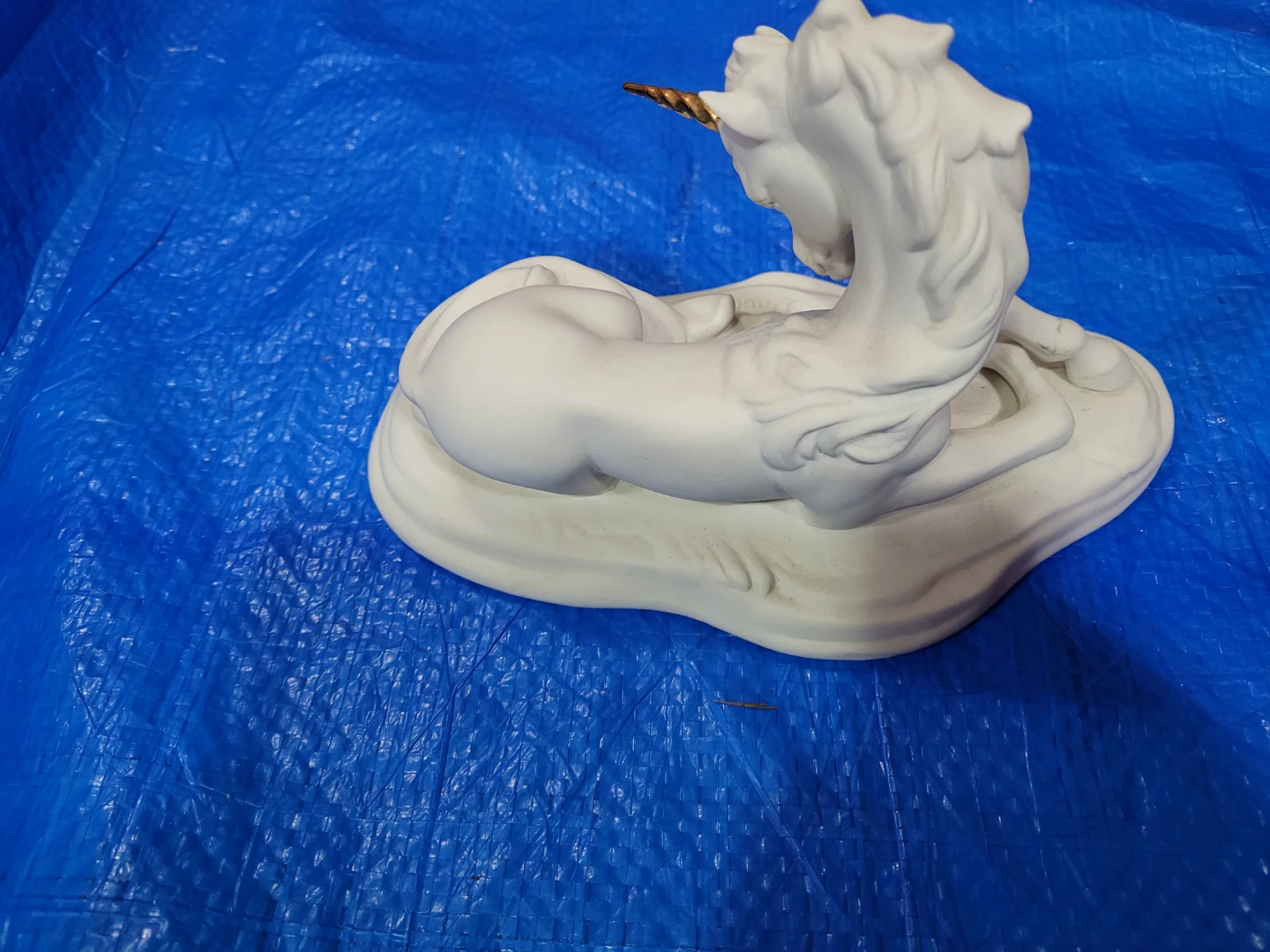 David Cornell White Unicorn Figurine - photo 3