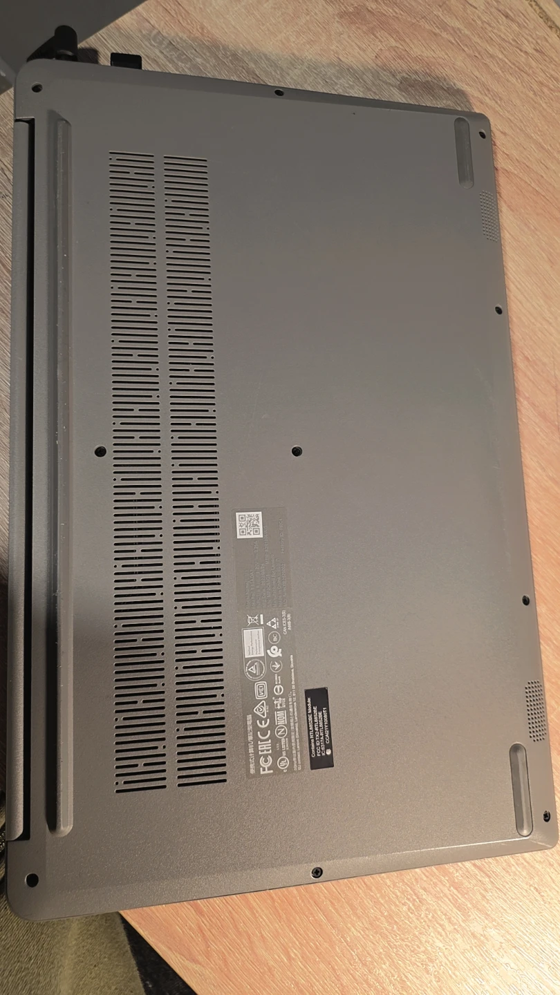 Lenovo Laptop - photo 4