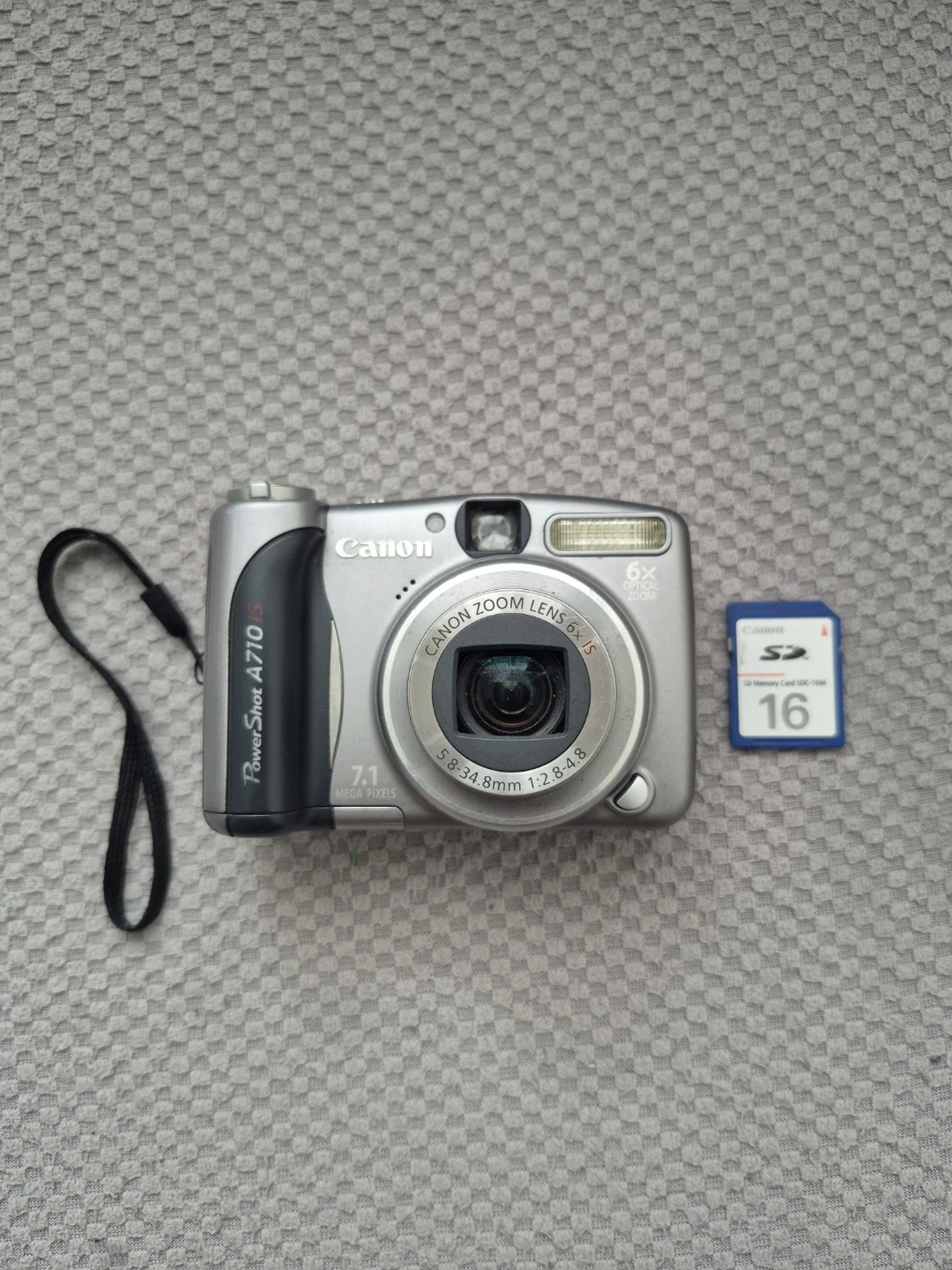 (NEEDS REPAIR) Canon PowerShot A710 IS with 16 MB SD Card