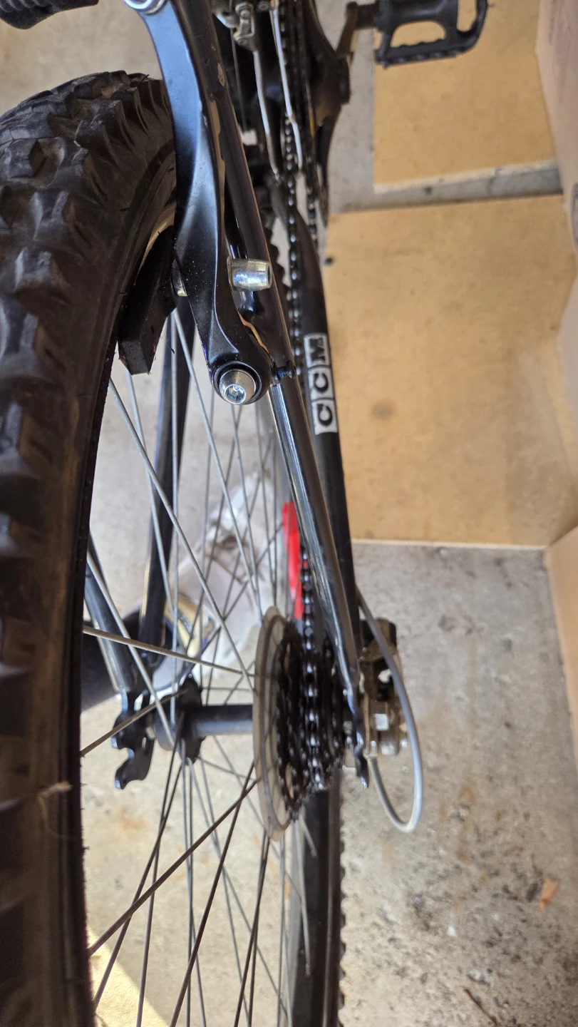 CCM Black Ice Mountain Bike - photo 3