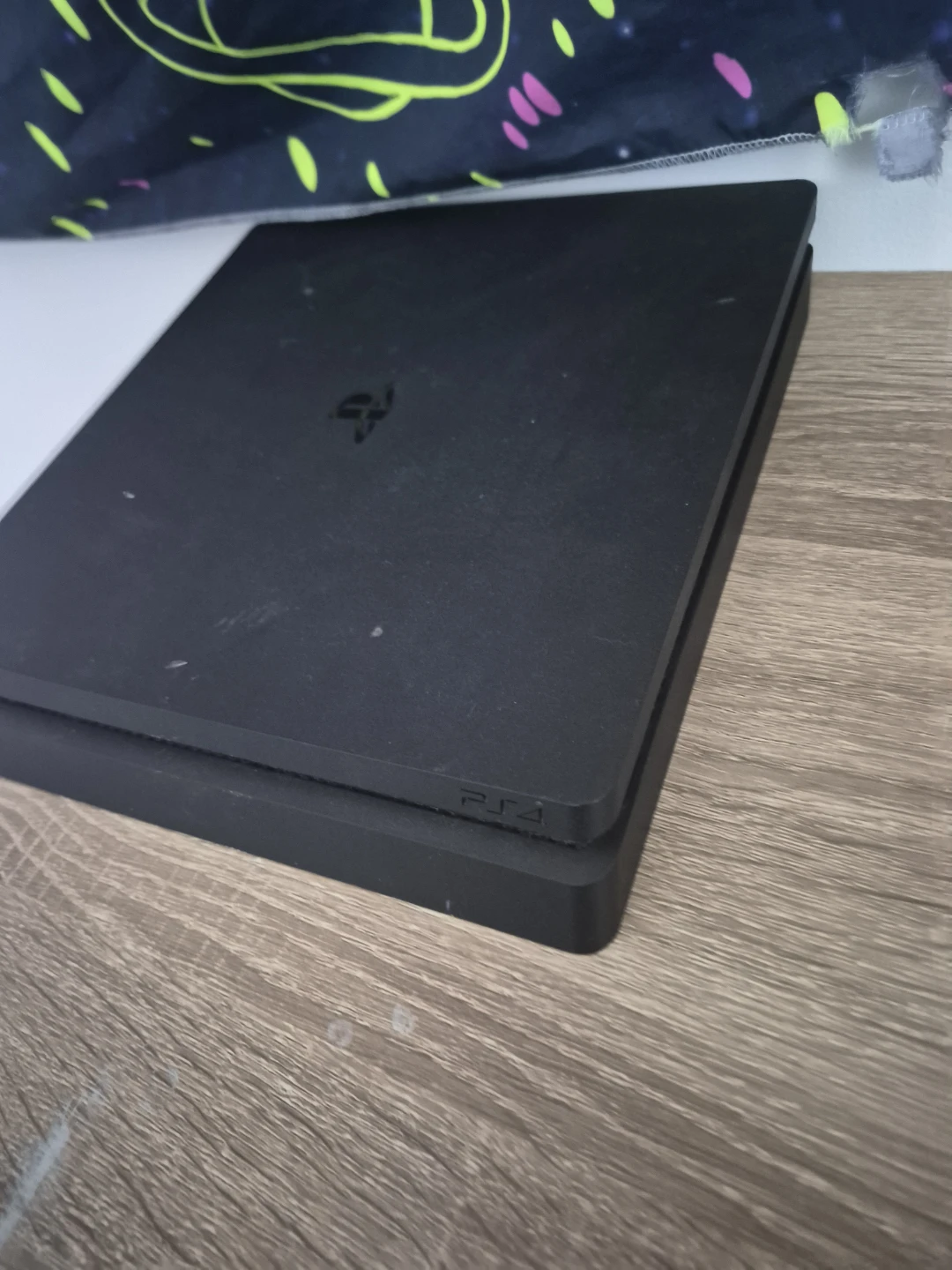 Sony PlayStation 4 Slim Console - photo 2