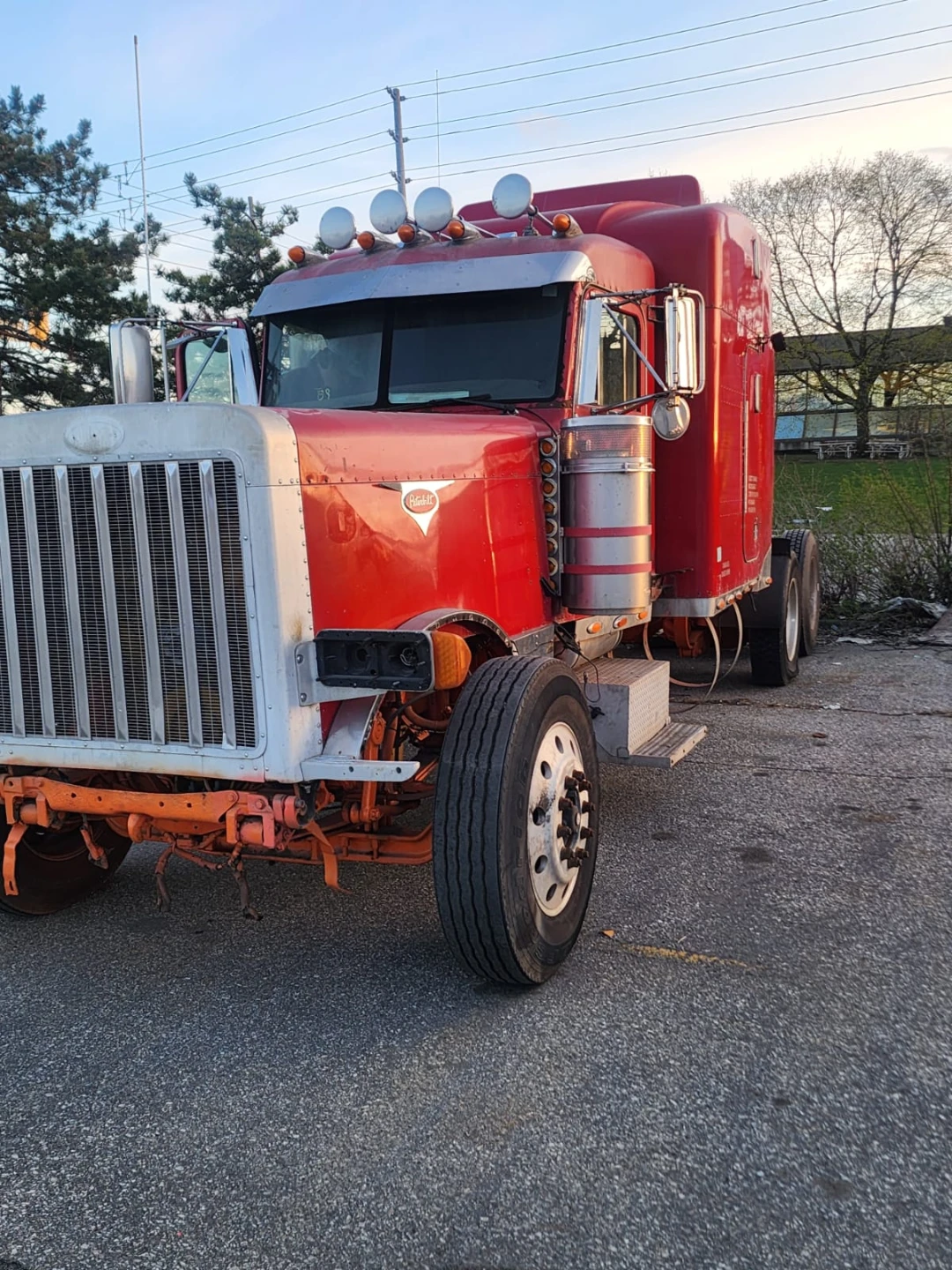 Peterbilt 379 parts - photo 2