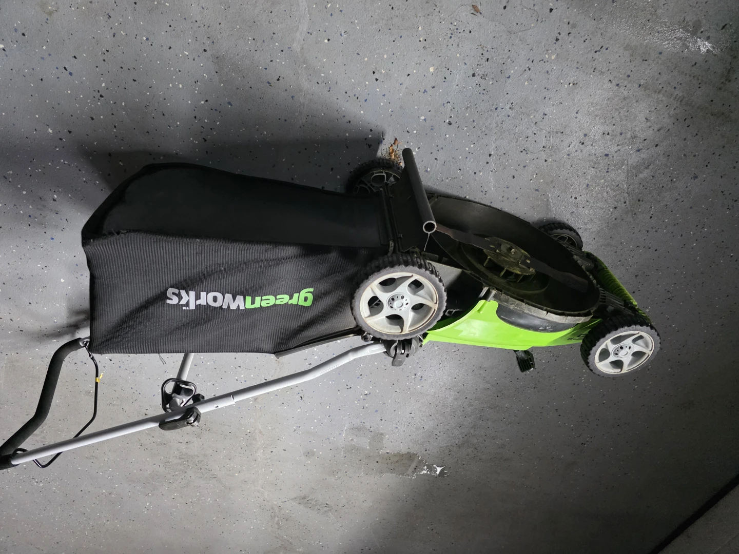 Greenworks 16inch 10 Amp corded Mower - photo 2
