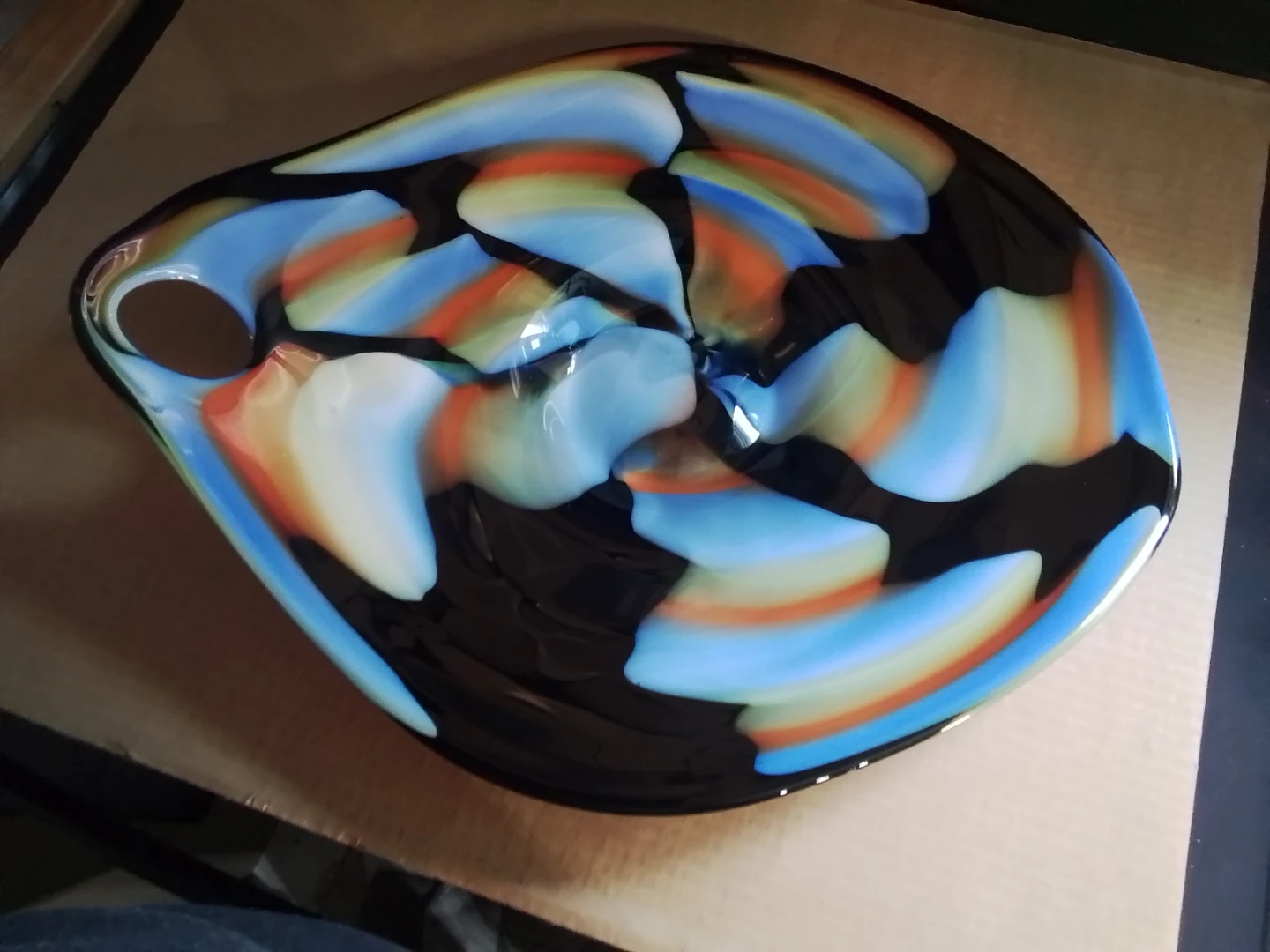Decorative Swirl Art Glass Bowl Dish