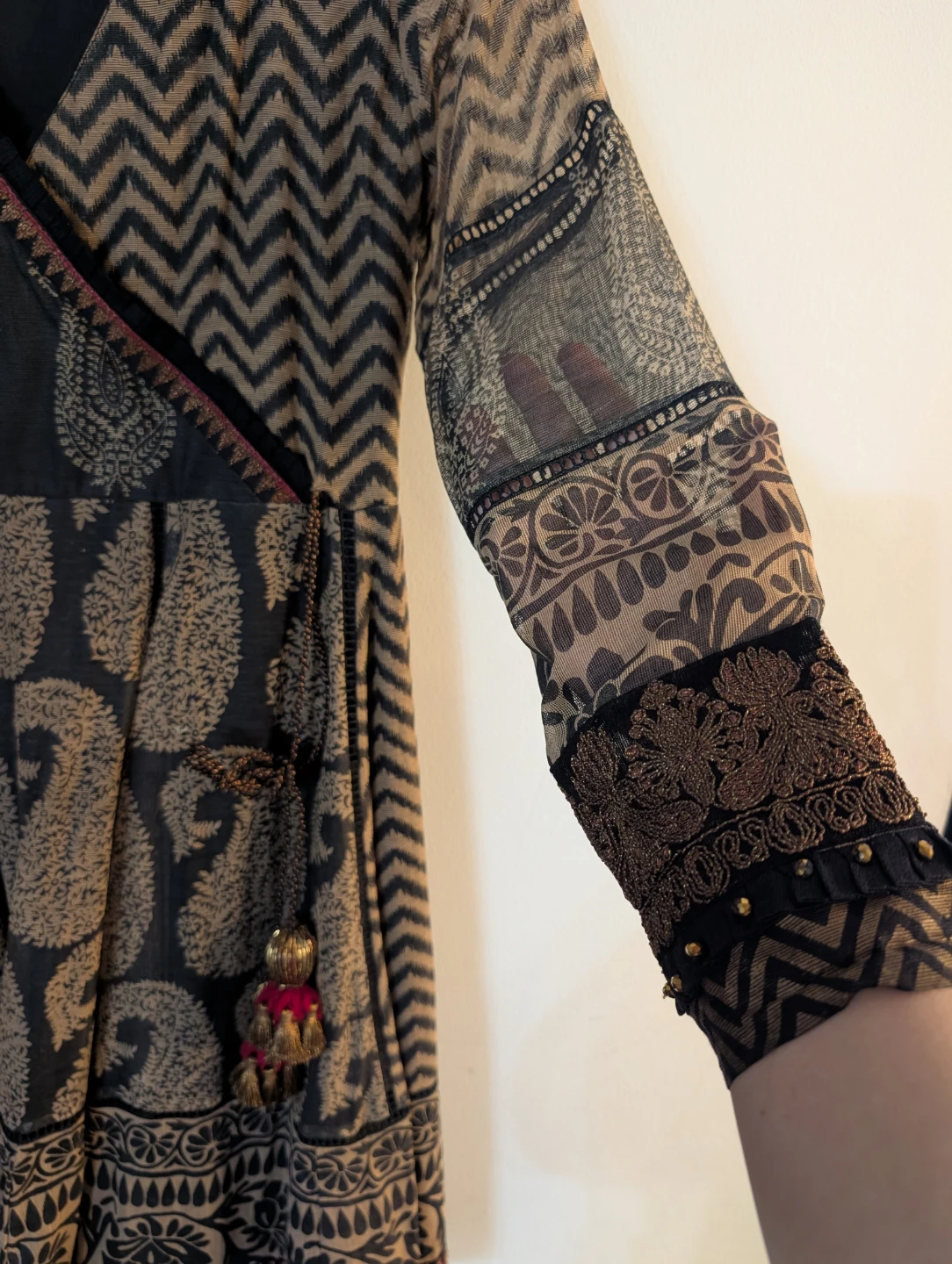 Khaadi Women's Printed Wrap Dress Size 10 - photo 5