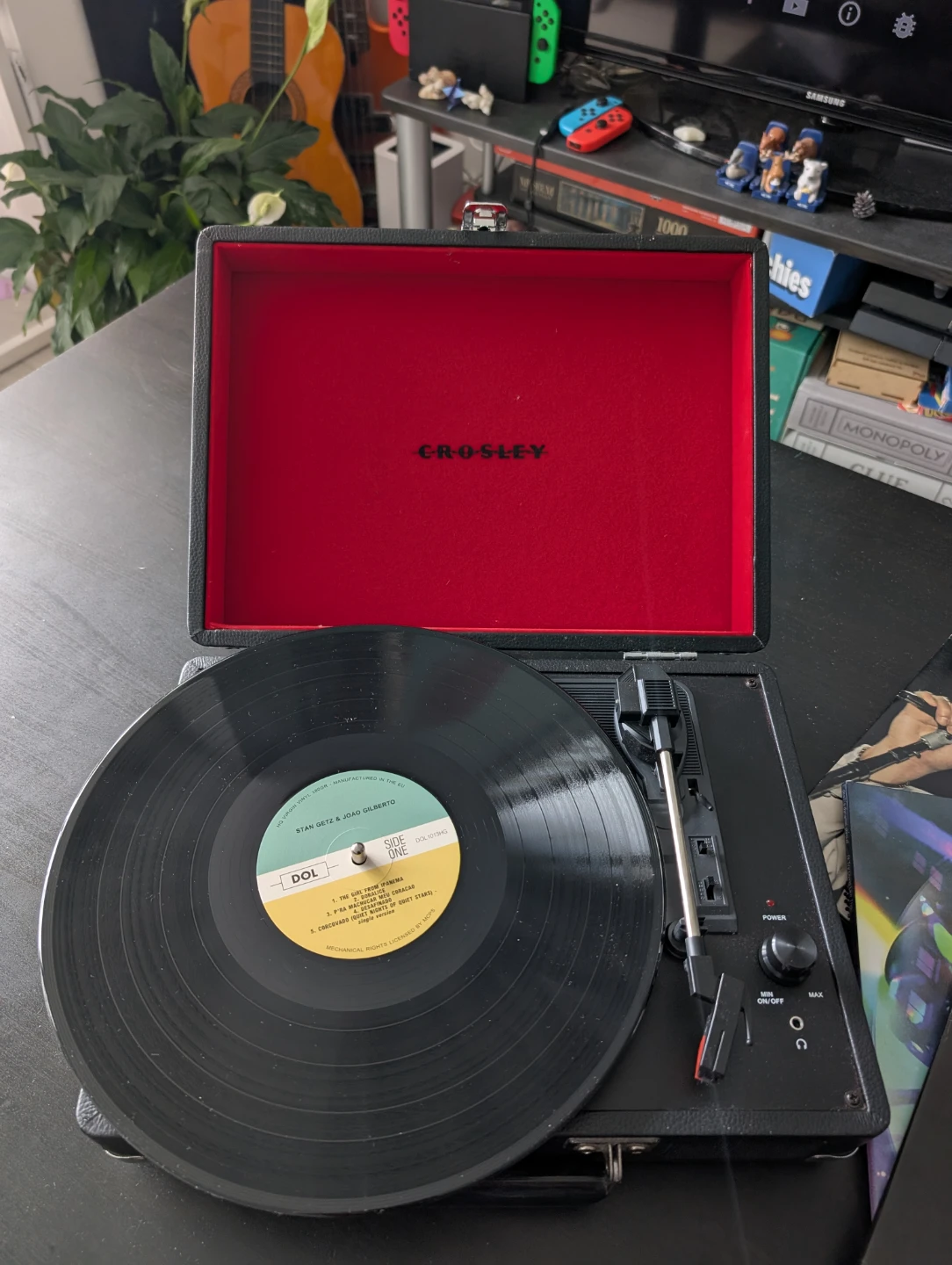 Crosley Cruiser (CR8005A) Portable Record Player, Black - photo 2