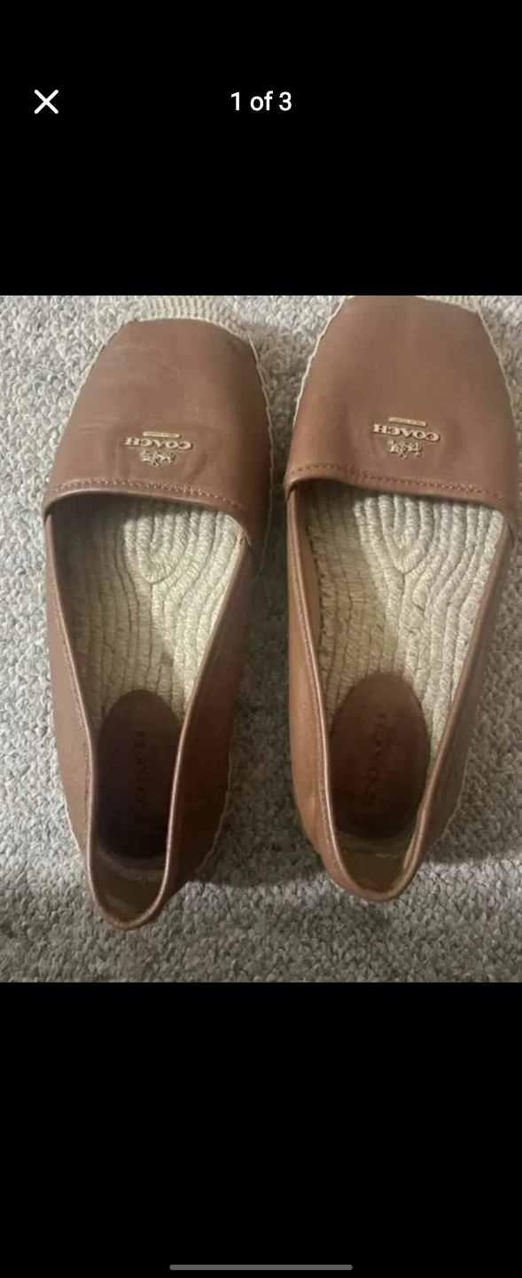 Coach flats