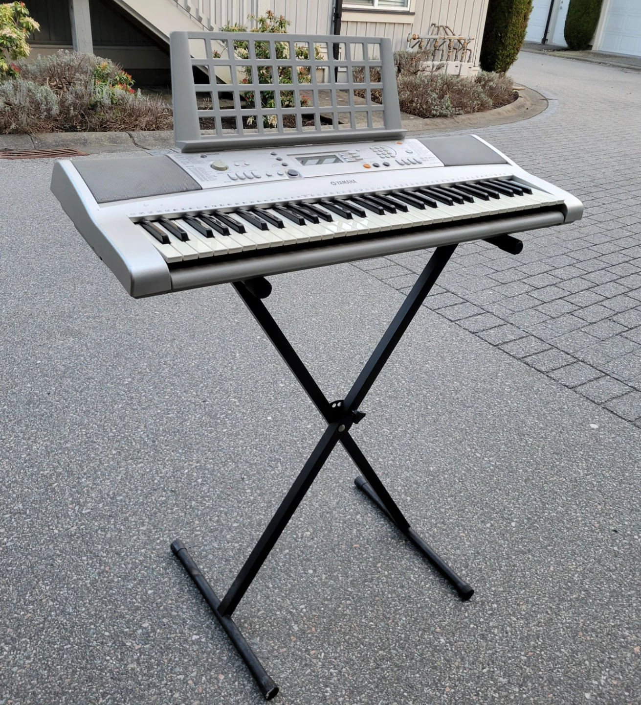 Yamaha PSR-E303 Portable Grand Keyboard.